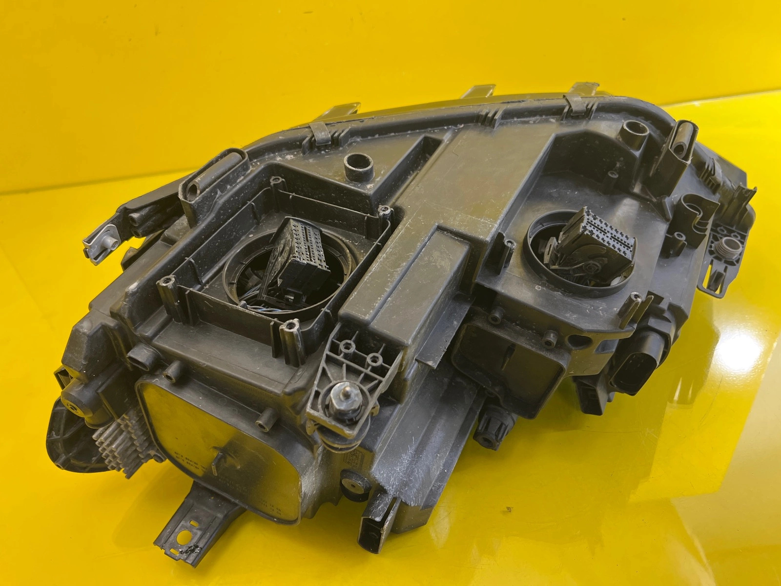 Reflektor Lampa Prawa VW Touran III 5TB Full Led 5TB941082A Autolamps 5 Reflektor Lampa Prawa VW Touran III 5TB Full Led 5TB941082A