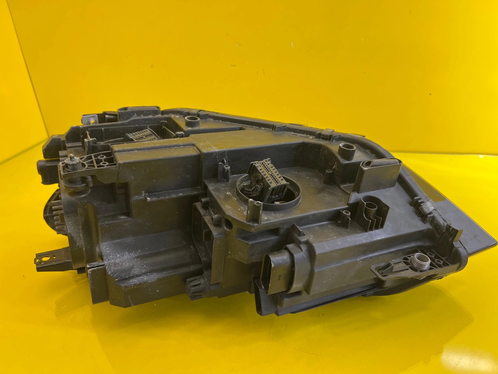 Reflektor Lampa Prawa VW Touran III 5TB Full Led 5TB941082A Autolamps 6 Reflektor Lampa Prawa VW Touran III 5TB Full Led 5TB941082A