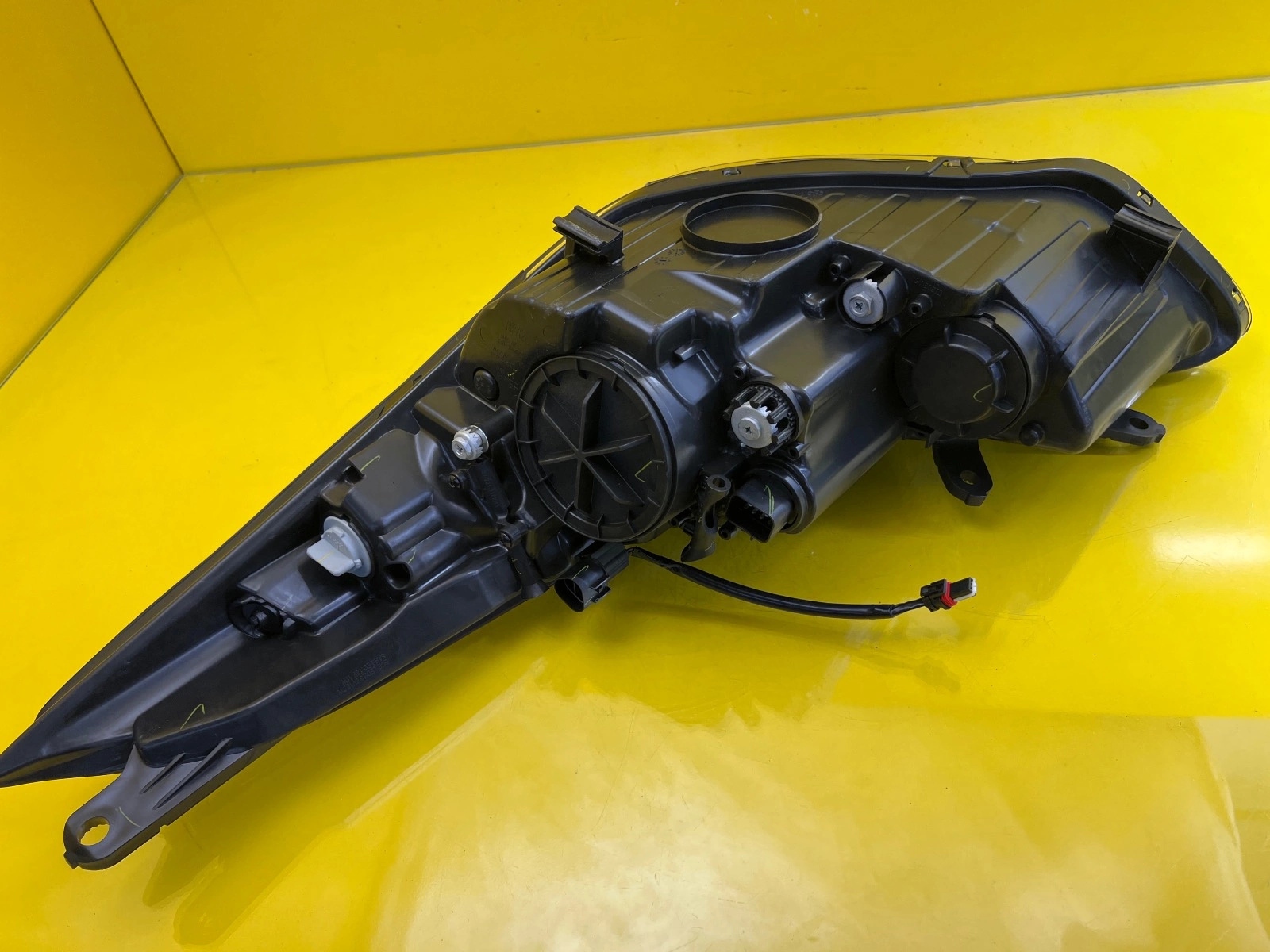 Reflektor Lampa Prawa Przednia Hyundai Elantra Zwykła 10-16 Autolamps 5 Reflektor Lampa Prawa Przednia Hyundai Elantra Zwykła 10-16