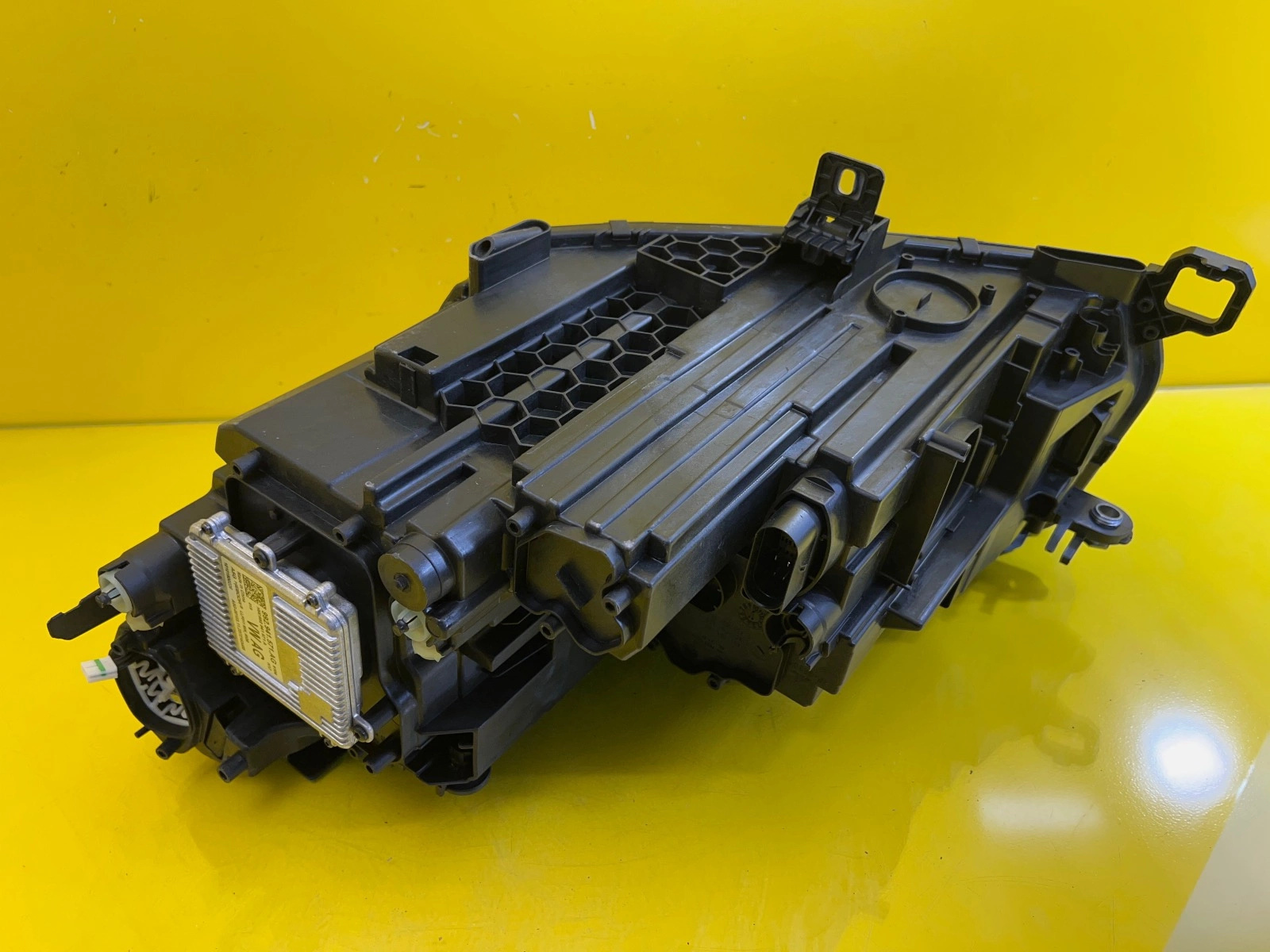 Reflektor Lampa Prawa Przednia VW Tiguan III 3 571 Full Led 2024- 571941006B Autolamps 7 Reflektor Lampa Prawa Przednia VW Tiguan III 3 571 Full Led 2024- 571941006B