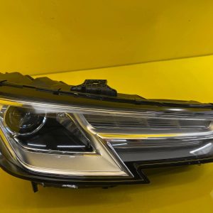 Reflektor Lampa Prawa Przednia Audi A4 B9 8W Xenon 15-19 8W0941006 Autolamps Reflektor Lampa Prawa Przednia Audi A4 B9 8W Xenon 15-19 8W0941006