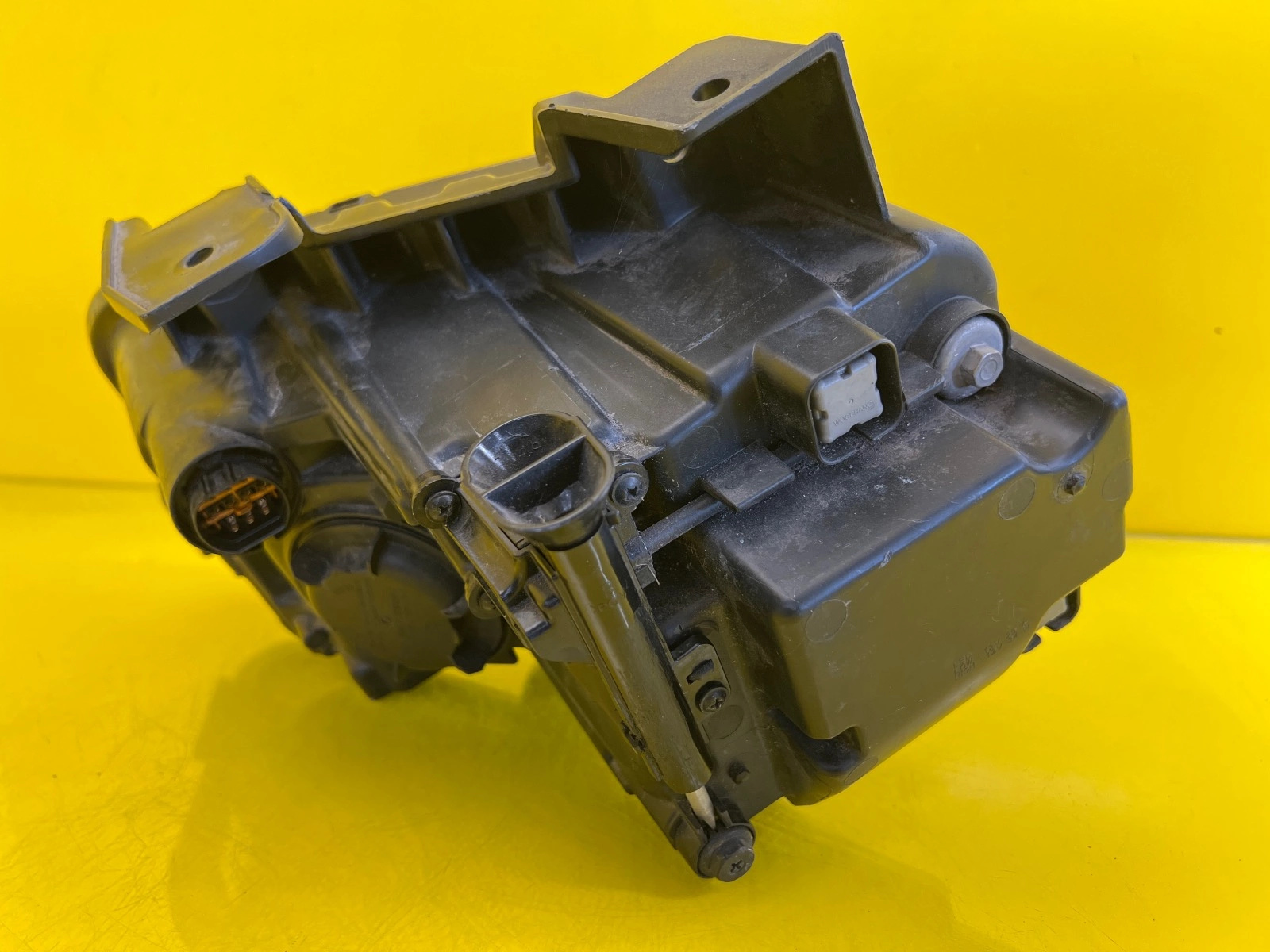 Reflektor Lampa Prawa Hyundai Kona 17-20 Dół Full Led EU Autolamps 4 Reflektor Lampa Prawa Hyundai Kona 17-20 Dół Full Led EU