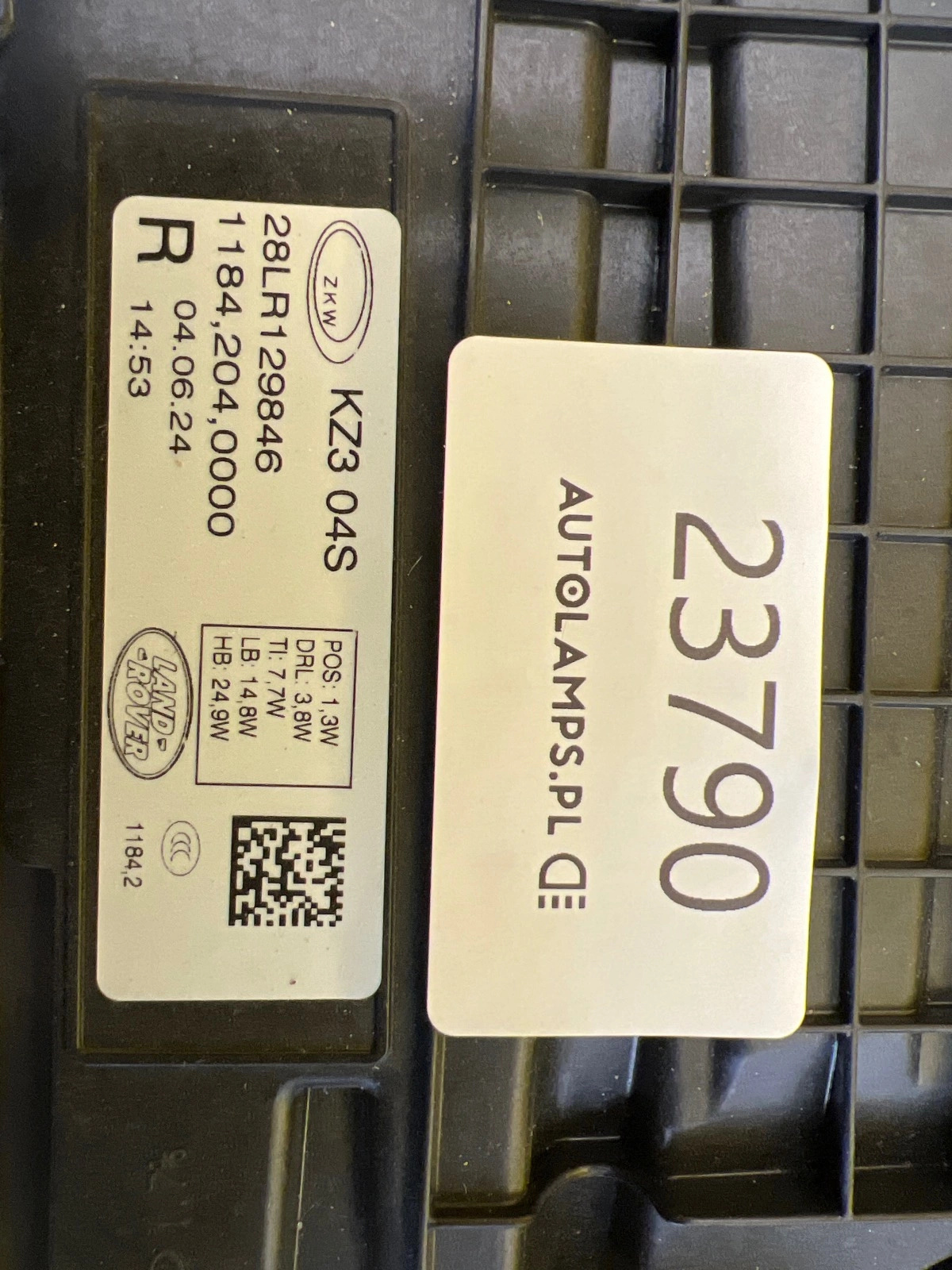 Reflektor Lampa Prawa Przednia Land Rover Defender 2 LED 20- Autolamps 2 Reflektor Lampa Prawa Przednia Land Rover Defender 2 LED 20-