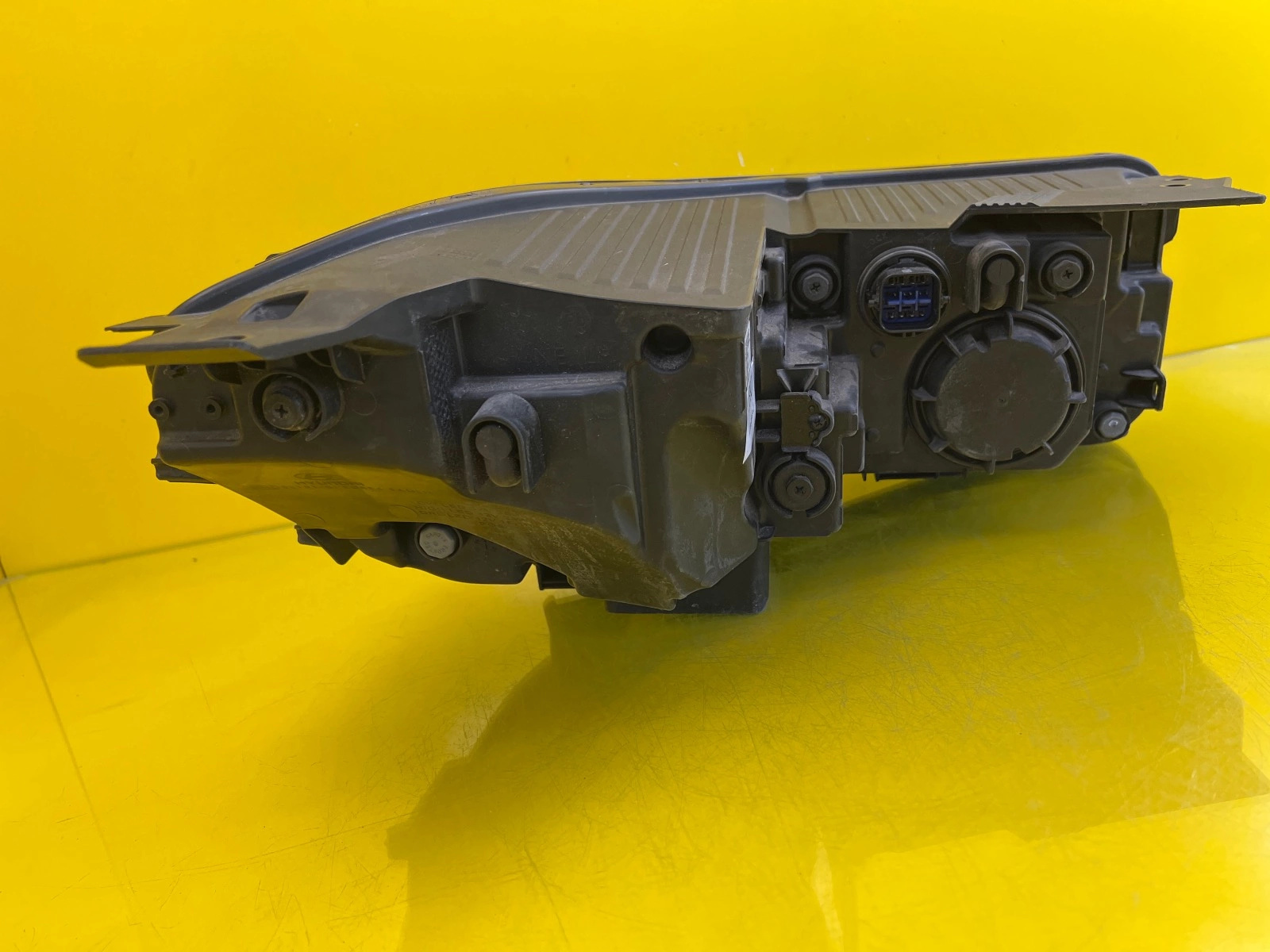 Reflektor Lampa Lewa Przednia Hyundai Ioniq 5 V Full Led Autolamps 3 Reflektor Lampa Lewa Przednia Hyundai Ioniq 5 V Full Led