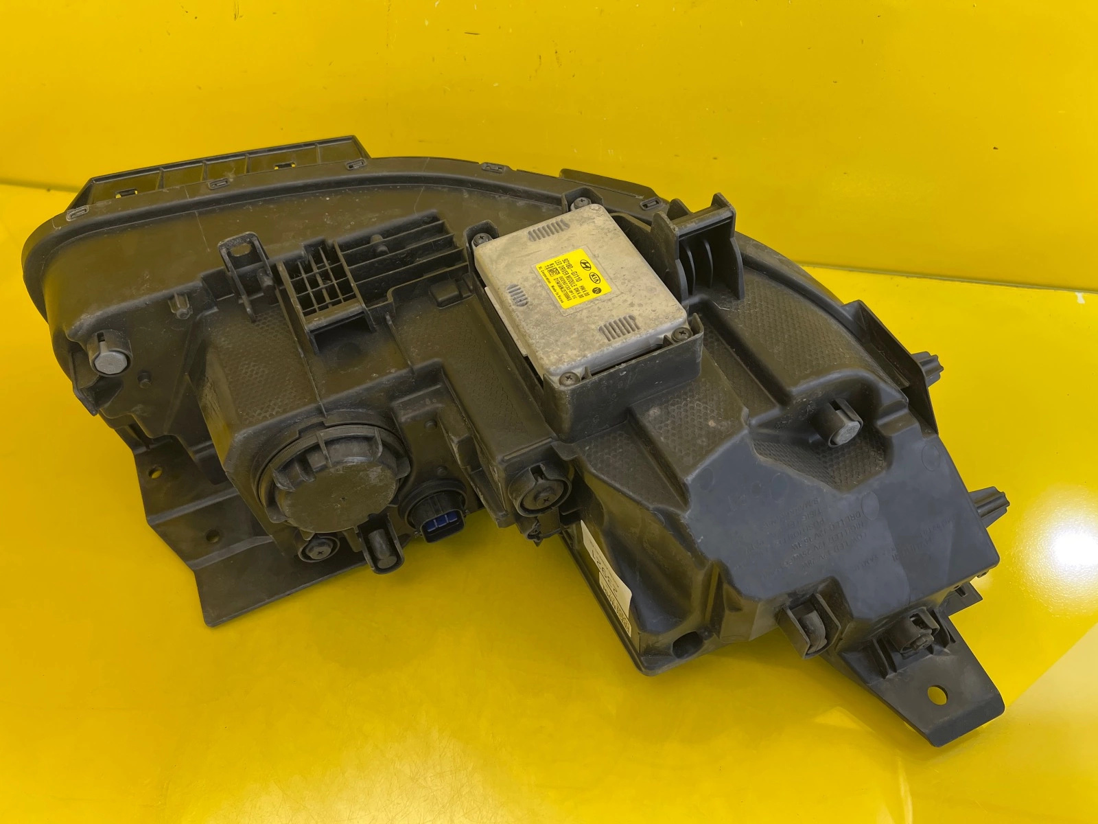 Reflektor Lampa Lewa Przednia Hyundai Ioniq 5 V Full Led Autolamps 5 Reflektor Lampa Lewa Przednia Hyundai Ioniq 5 V Full Led