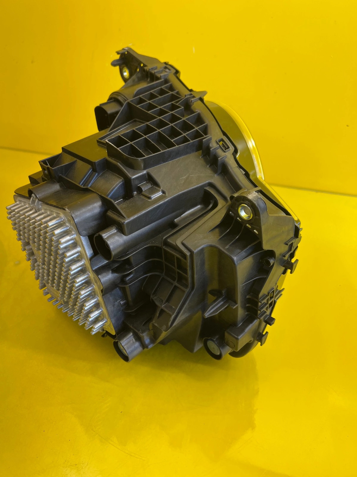 Reflektor Land Rover Defender 2 L663 20- Lampa Lewa Prawa Full Led L8B2-13W030-FJ Autolamps 12 Reflektor Land Rover Defender 2 L663 20- Lampa Lewa Prawa Full Led L8B2-13W030-FJ