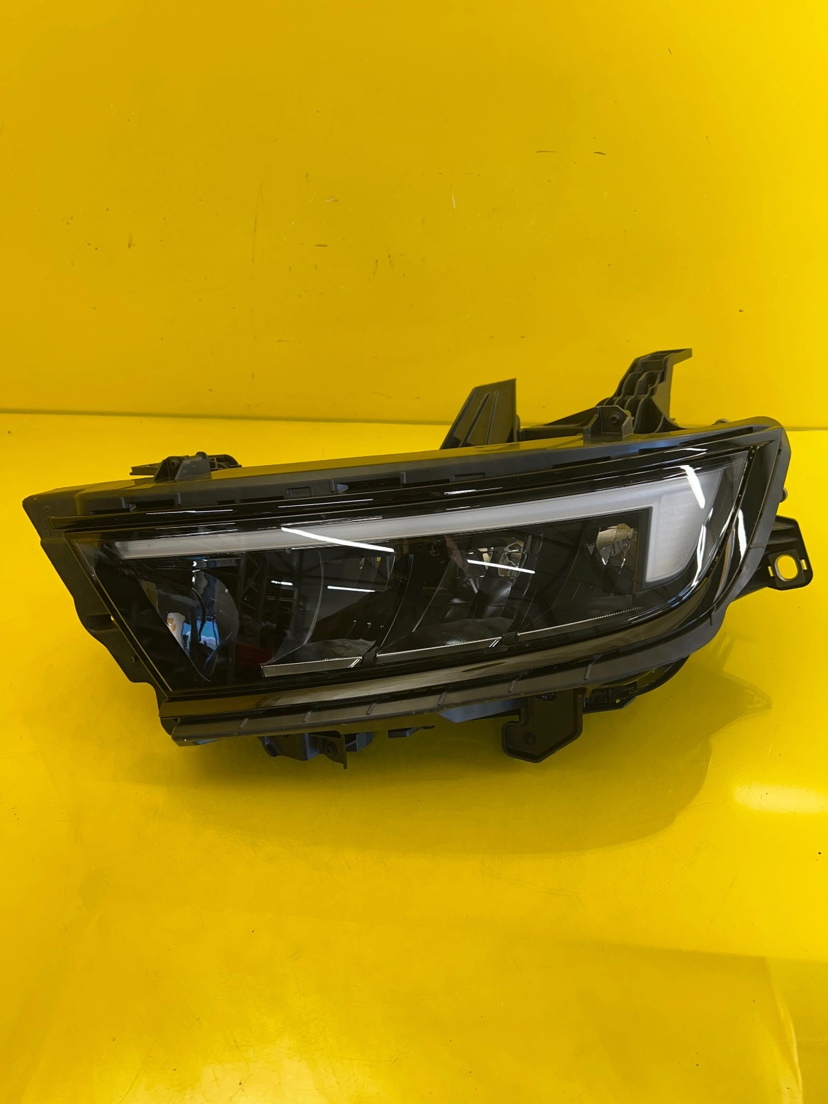 Reflektor Lampa Lewa Opel Astra L VI 6 Full Led 9850326280 Autolamps Reflektor Lampa Lewa Opel Astra L VI 6 Full Led 9850326280