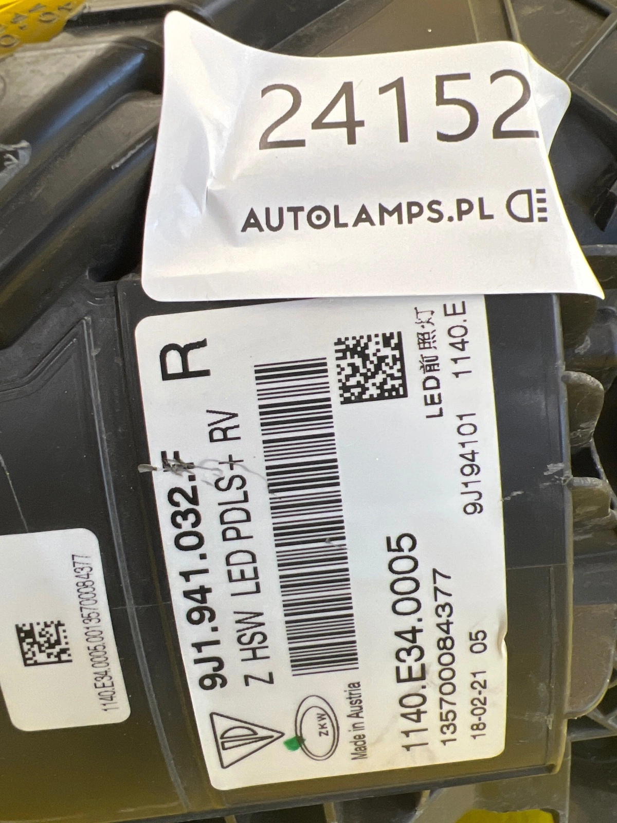 Reflektor Lampa Prawa Porsche Taycan 9J1 Full Led 9J1941032F Autolamps 3 Reflektor Lampa Prawa Porsche Taycan 9J1 Full Led 9J1941032F