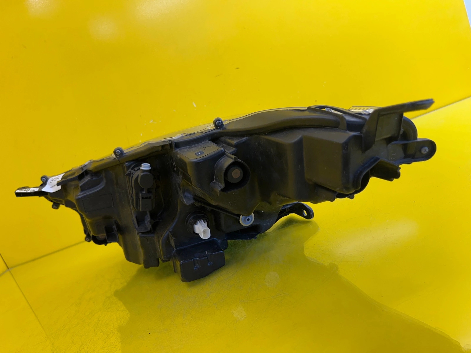 Reflektor Lampa Prawa Toyota Yaris IV 20- Full Led K0-8 Autolamps 4 Reflektor Lampa Prawa Toyota Yaris IV 20- Full Led K0-8