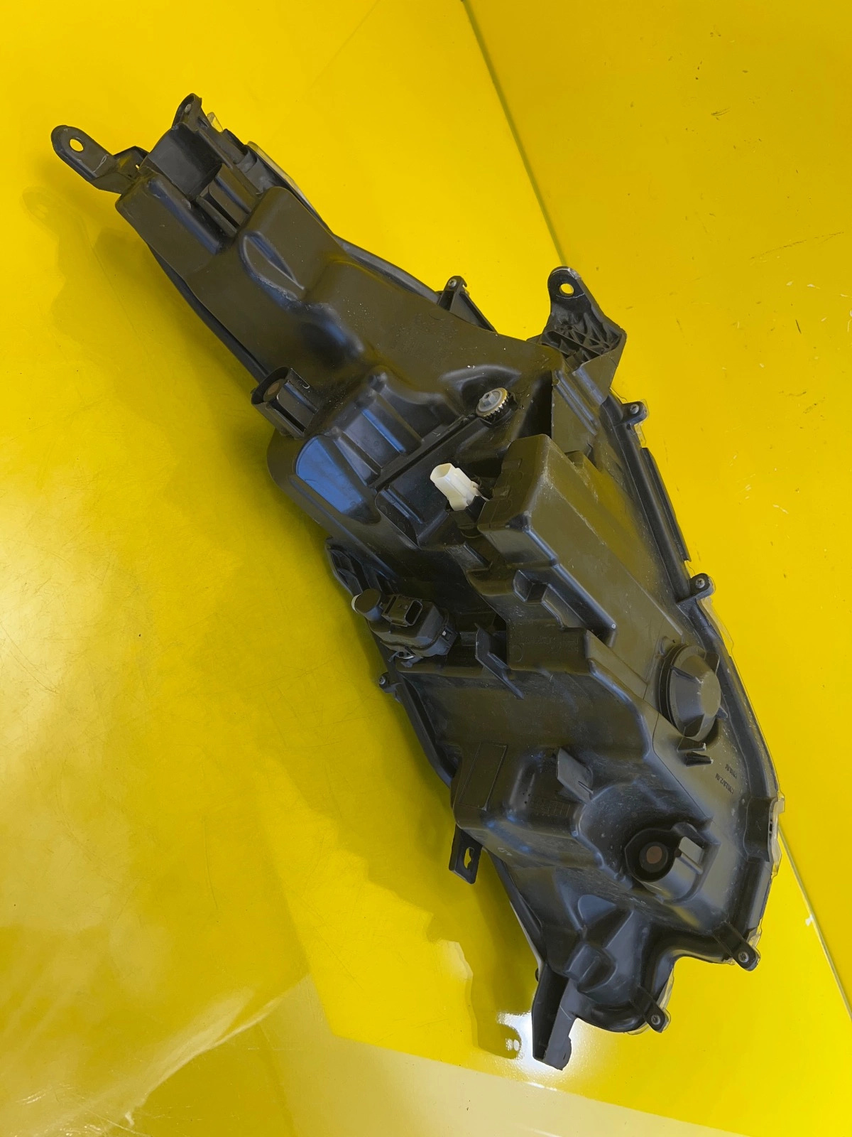 Reflektor Lampa Prawa Toyota Yaris IV 20- Full Led K0-8 Autolamps 5 Reflektor Lampa Prawa Toyota Yaris IV 20- Full Led K0-8