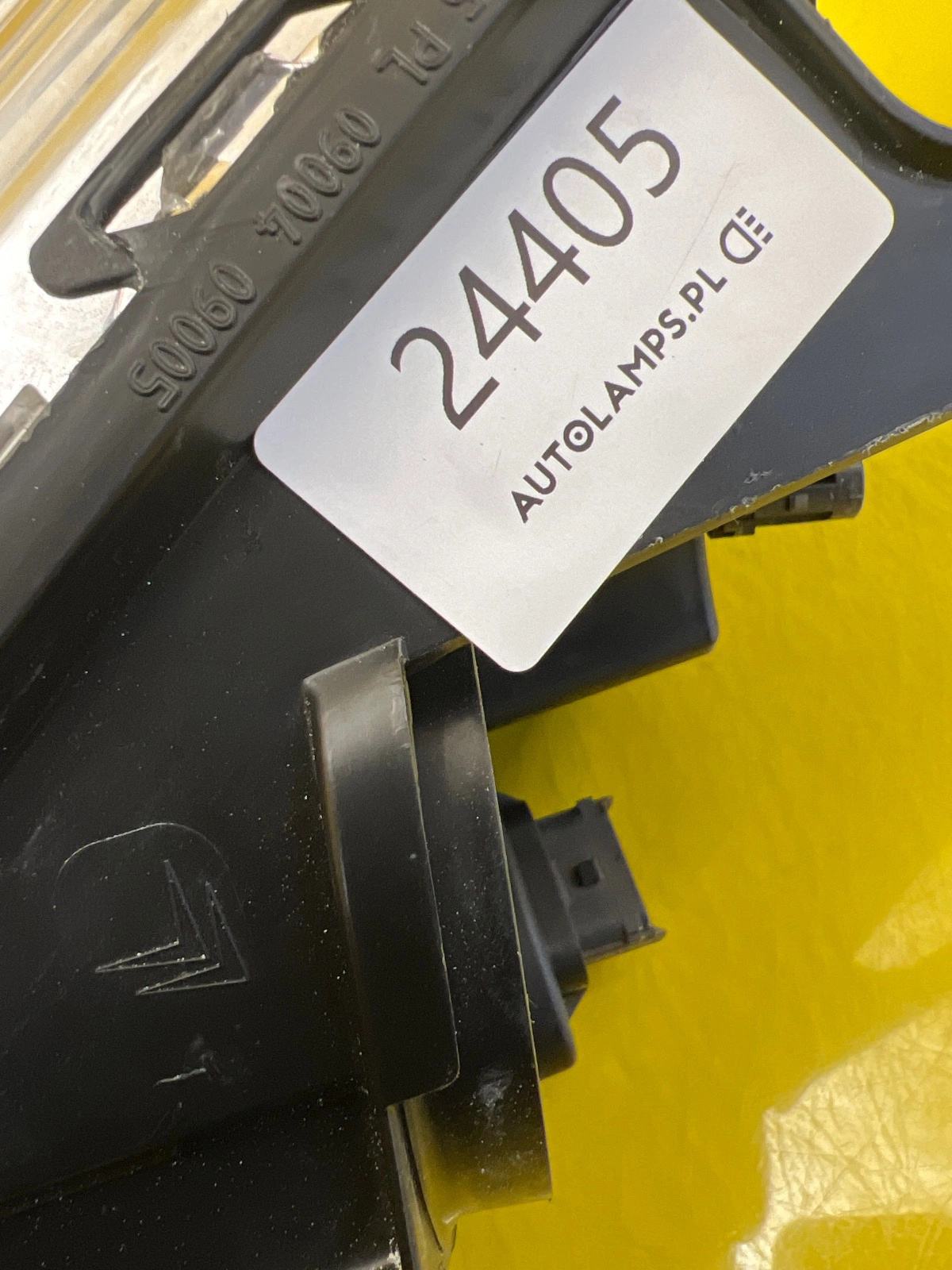 Reflektor Citroen C3 DS3 II 2 Lampa Prawa EU 9673814330-02 Zwykła Autolamps 2 Reflektor Citroen C3 DS3 II 2 Lampa Prawa EU 9673814330-02 Zwykła