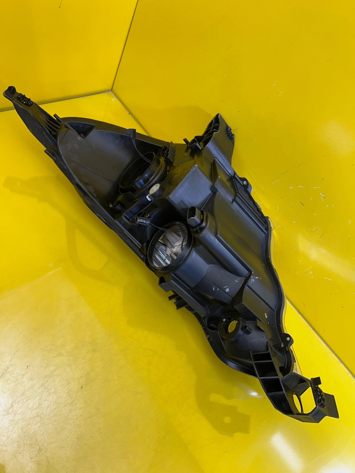 Reflektor Citroen C3 DS3 II 2 Lampa Prawa EU 9673814330-02 Zwykła Autolamps 5 Reflektor Citroen C3 DS3 II 2 Lampa Prawa EU 9673814330-02 Zwykła