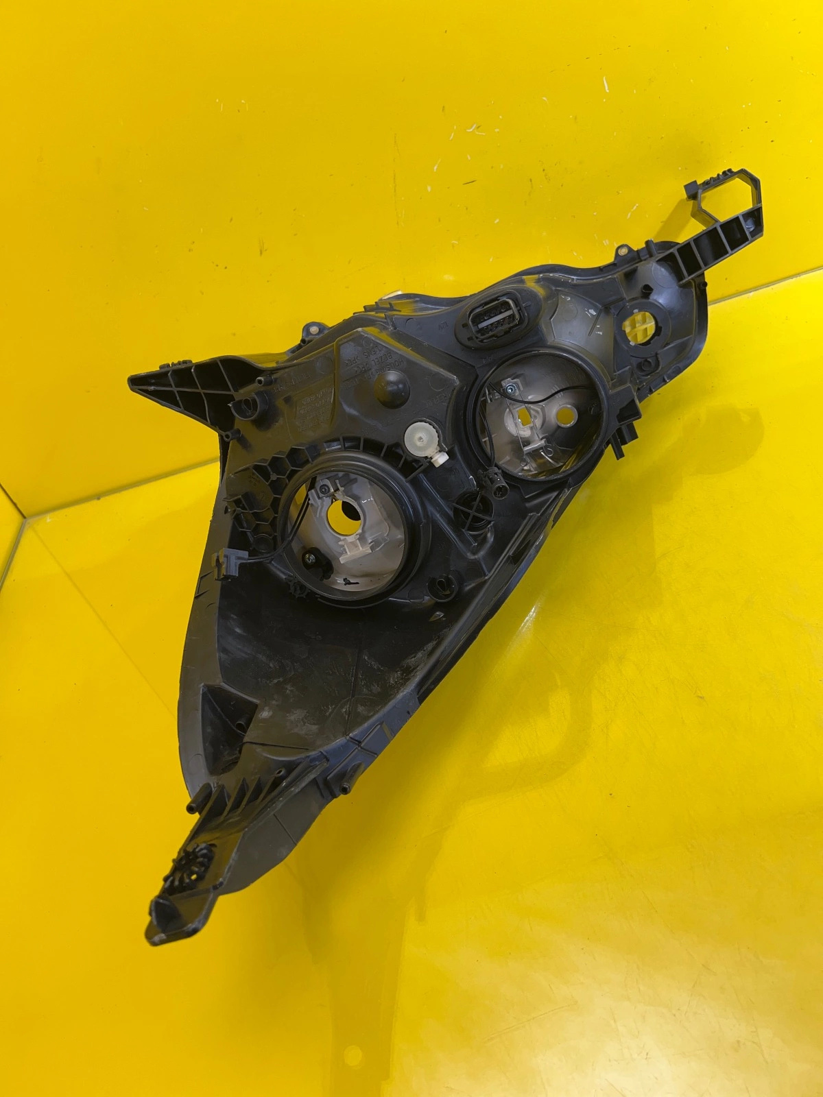 Reflektor Citroen C3 DS3 II 2 Lampa Prawa EU 9673814330-02 Zwykła Autolamps 6 Reflektor Citroen C3 DS3 II 2 Lampa Prawa EU 9673814330-02 Zwykła