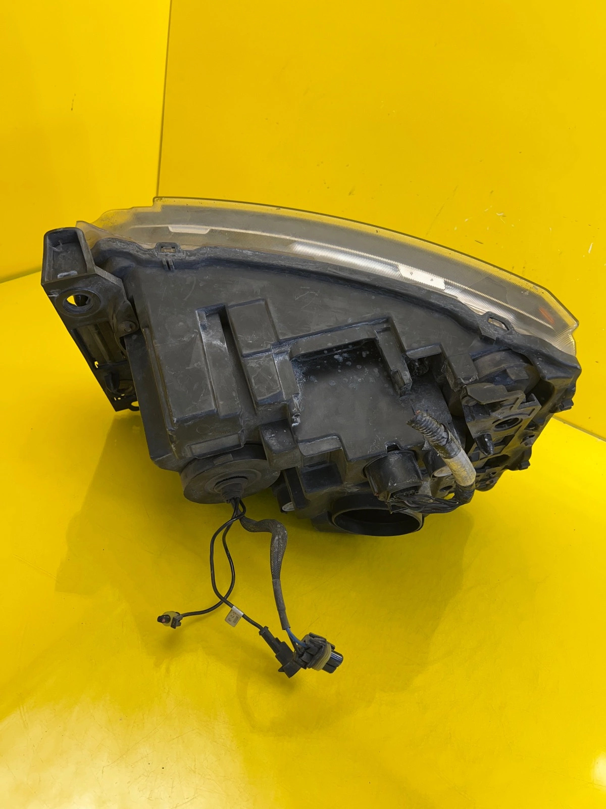 Reflektor Lampa Lewa Land Rover Discovery IV 4 Soczewka AH22-13W030-BB Autolamps 5 Reflektor Lampa Lewa Land Rover Discovery IV 4 Soczewka AH22-13W030-BB