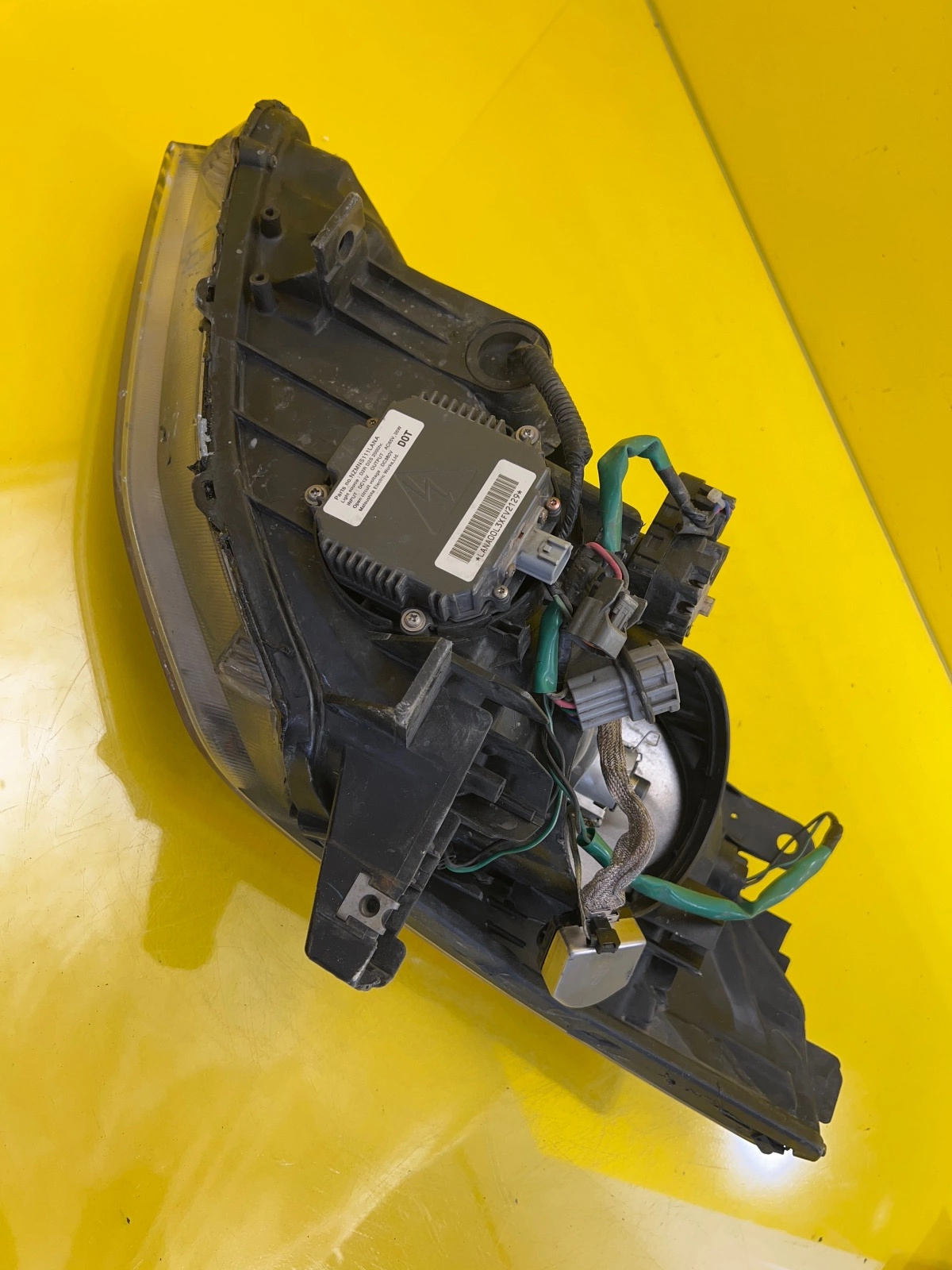 Reflektor Lampa Prawa Przednia Nissan 350Z Xenon Autolamps 5 Reflektor Lampa Prawa Przednia Nissan 350Z Xenon