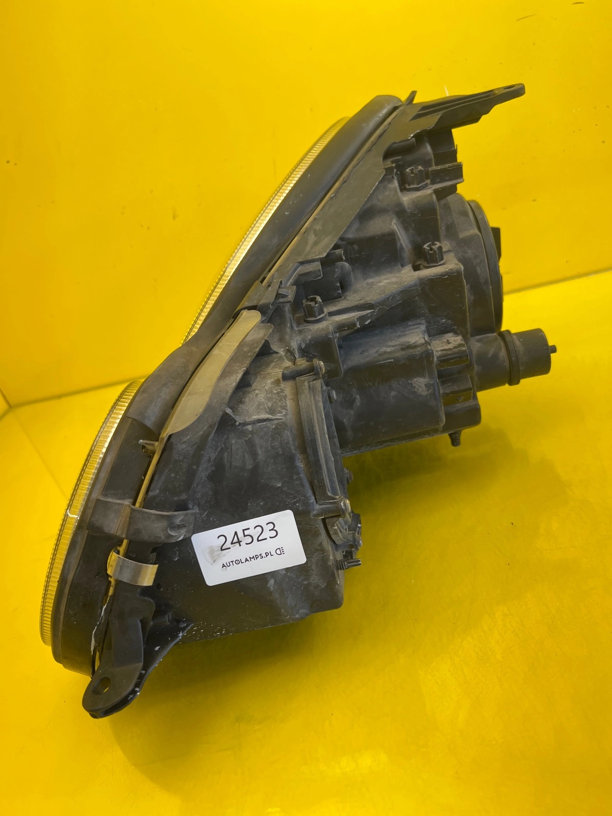 Reflektor Lampa Prawa Przednia Mercedes W211 Bi-Xenon Autolamps 2 Reflektor Lampa Prawa Przednia Mercedes W211 Bi-Xenon