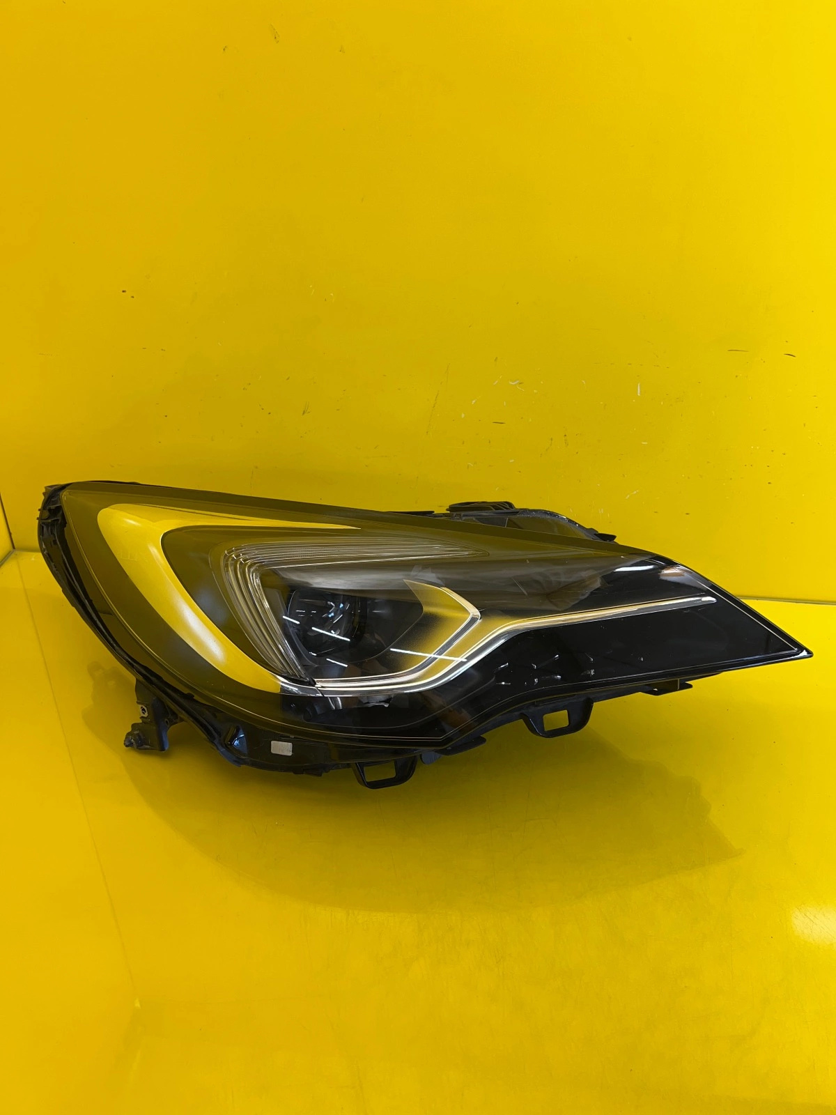 Reflektor Lampa Prawa Przód Opel Astra K Full Led 39077807 Autolamps Reflektor Lampa Prawa Przód Opel Astra K Full Led 39077807