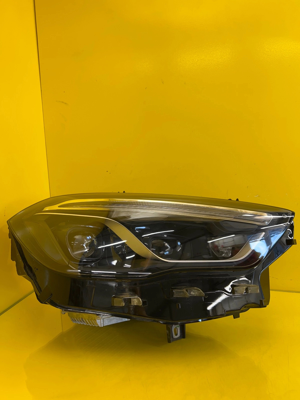 Reflektor Lampa Prawa Mercedes GLA W247 Full Led A2479064204 Autolamps Reflektor Lampa Prawa Mercedes GLA W247 Full Led A2479064204