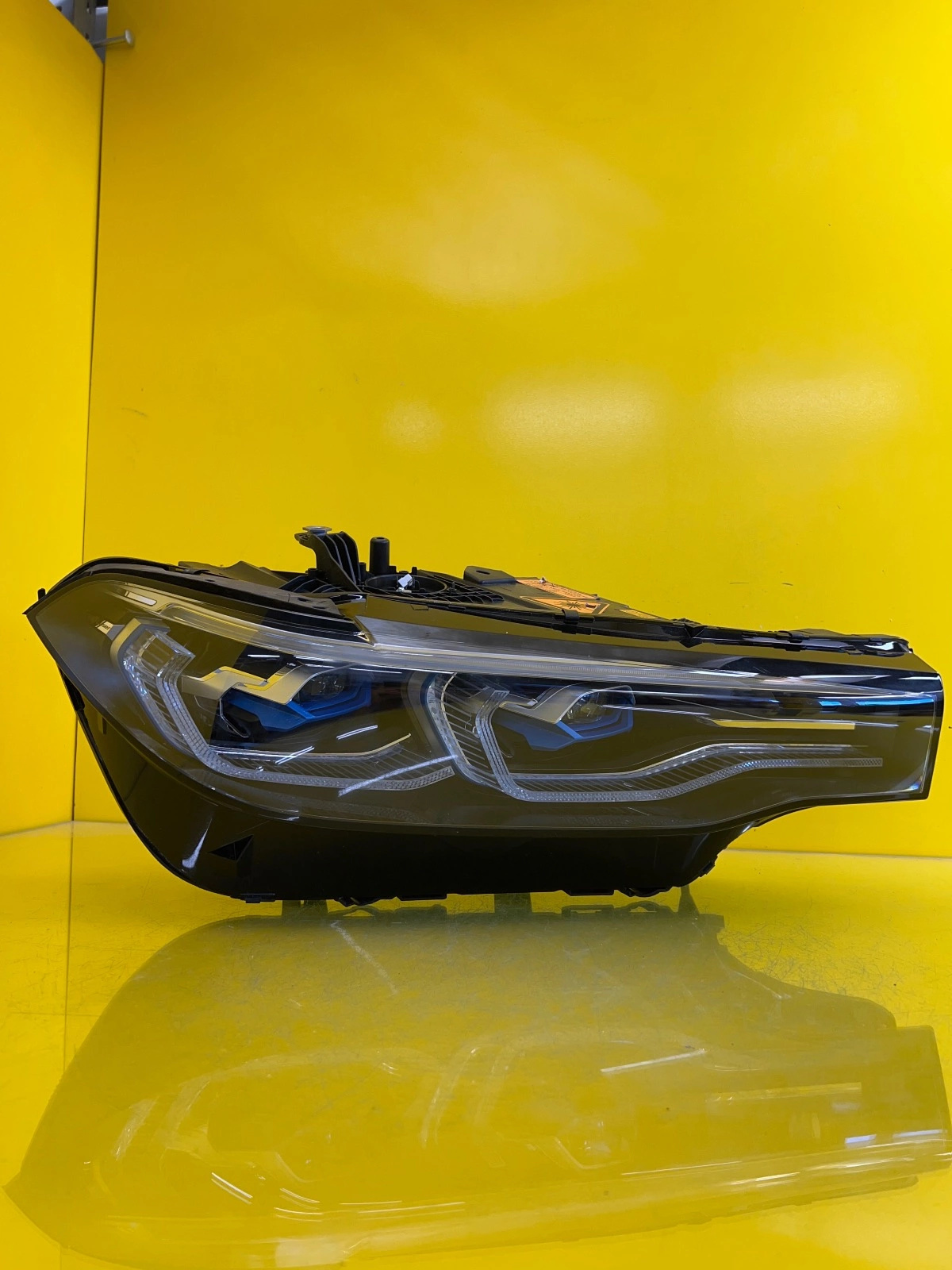 Reflektor Lampa Prawa BMW X7 G07 Laser 7933326-05 Autolamps 2 Reflektor Lampa Prawa BMW X7 G07 Laser 7933326-05