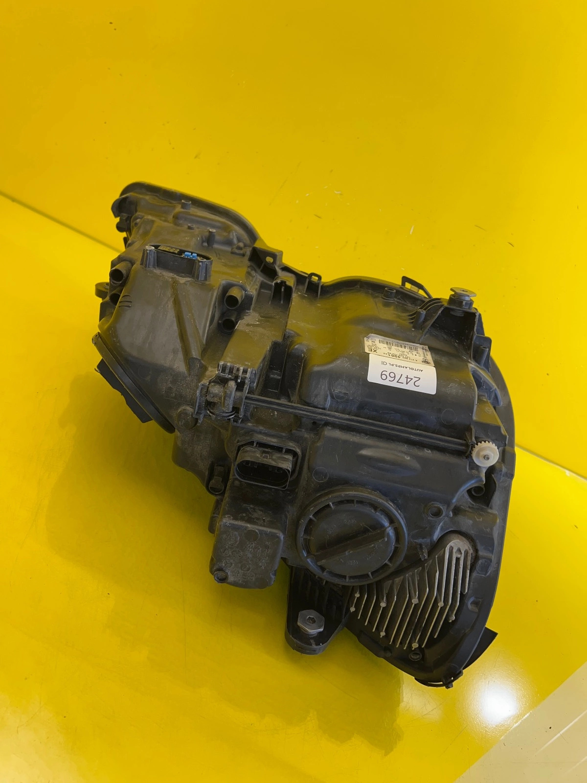 Reflektor Lampa Lewa Mercedes E-klasa W212 Xenon A2128204961 Autolamps 4 Reflektor Lampa Lewa Mercedes E-klasa W212 Xenon A2128204961