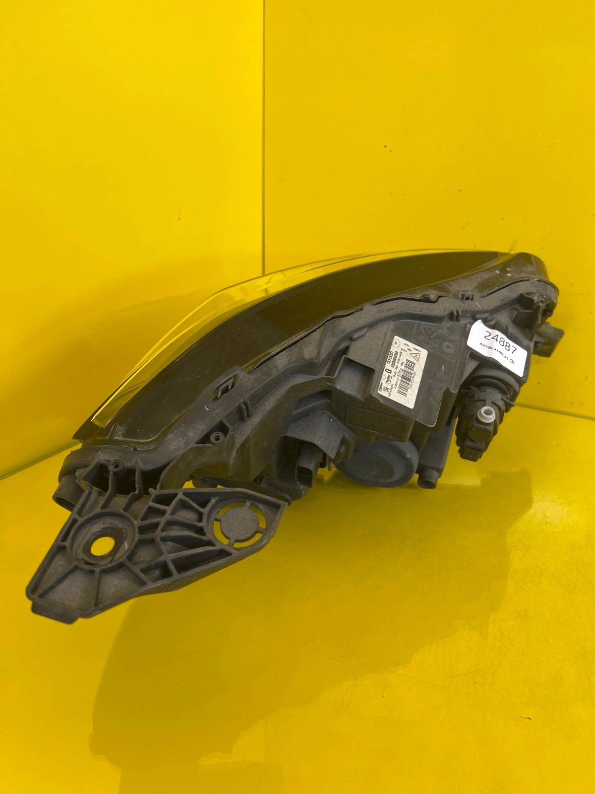 Reflektor Lampa Lewa Peugeot 208 Led 19- 73313327 9833036380 Autolamps 4 Reflektor Lampa Lewa Peugeot 208 Led 19- 73313327 9833036380