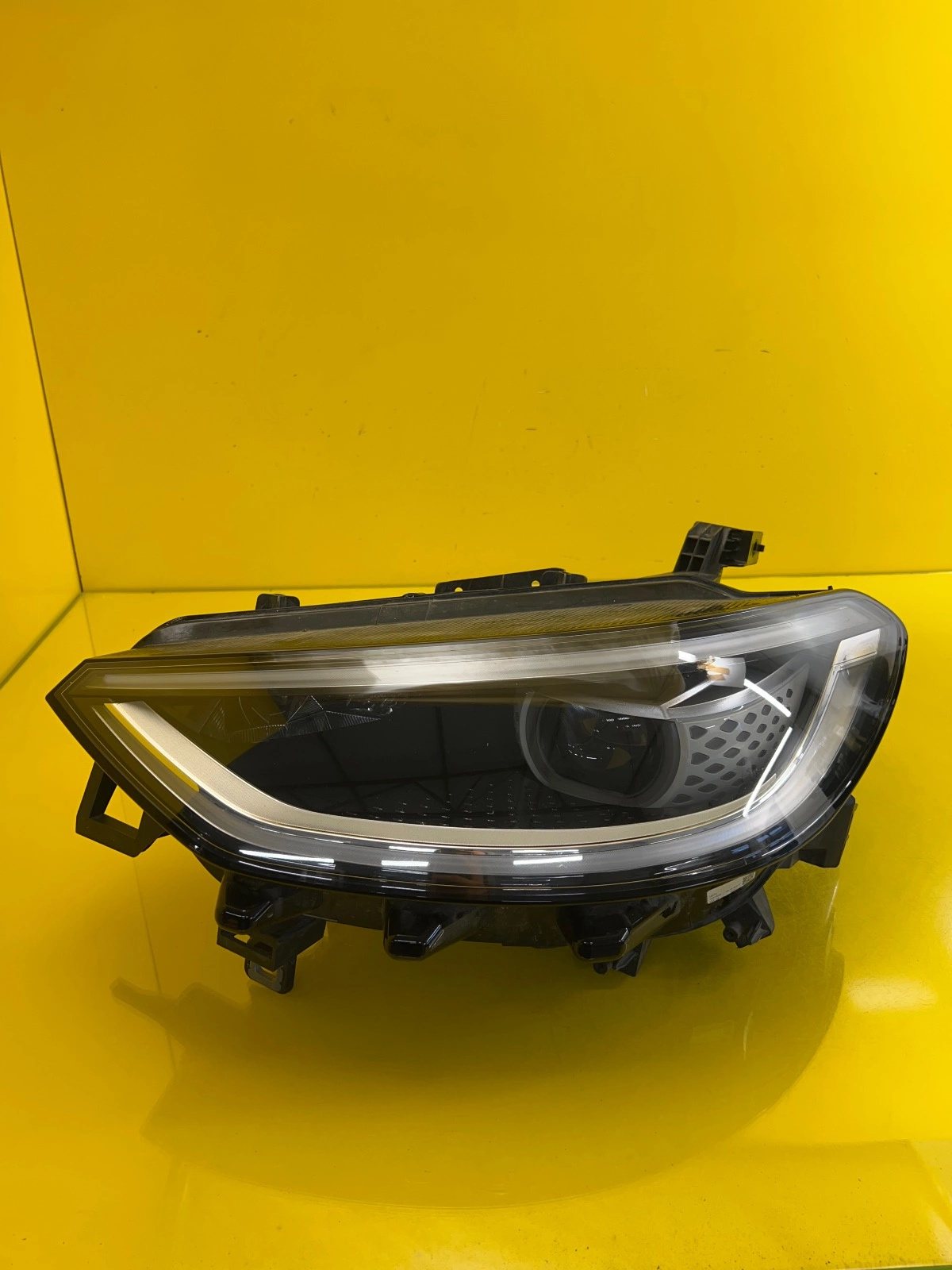 Reflektor Lampa Lewa VW ID3 ID.3 Full Led IQ Light 10B941035A Autolamps Reflektor Lampa Lewa VW ID3 ID.3 Full Led IQ Light 10B941035A