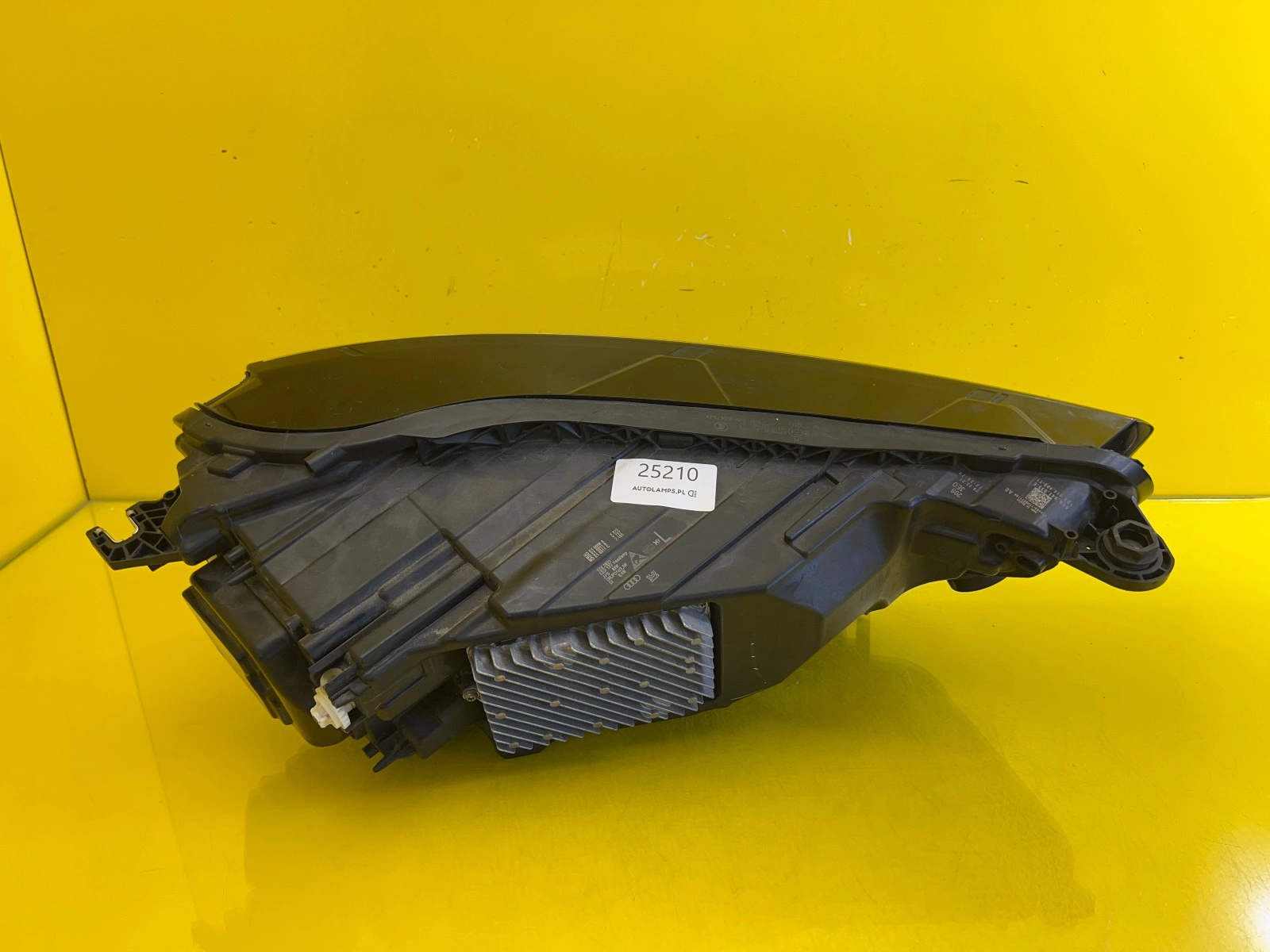 Reflektor Lampa Lewa Audi Q5 SQ5 80A Lift Matrix 80A941035E Autolamps 3 Reflektor Lampa Lewa Audi Q5 SQ5 80A Lift Matrix 80A941035E