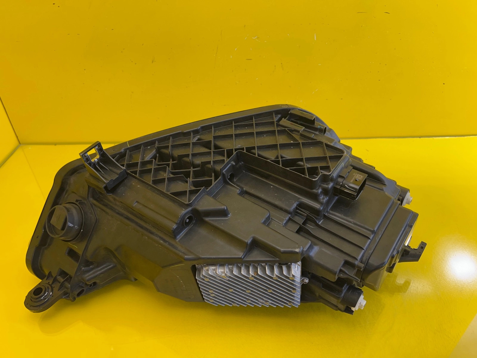 Reflektor Lampa Lewa Audi Q5 SQ5 80A Lift Matrix 80A941035E Autolamps 5 Reflektor Lampa Lewa Audi Q5 SQ5 80A Lift Matrix 80A941035E