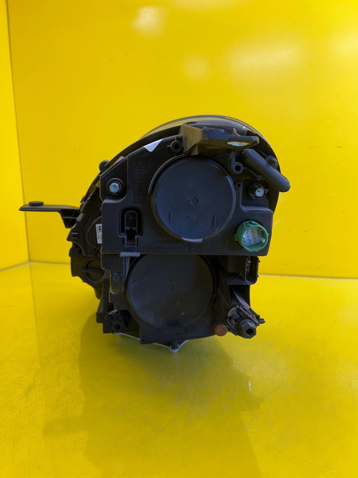 Reflektor Lampa prawa Alfa Romeo Giulietta zwykła z led 00505530710 Autolamps 4 Reflektor Lampa prawa Alfa Romeo Giulietta zwykła z led 00505530710