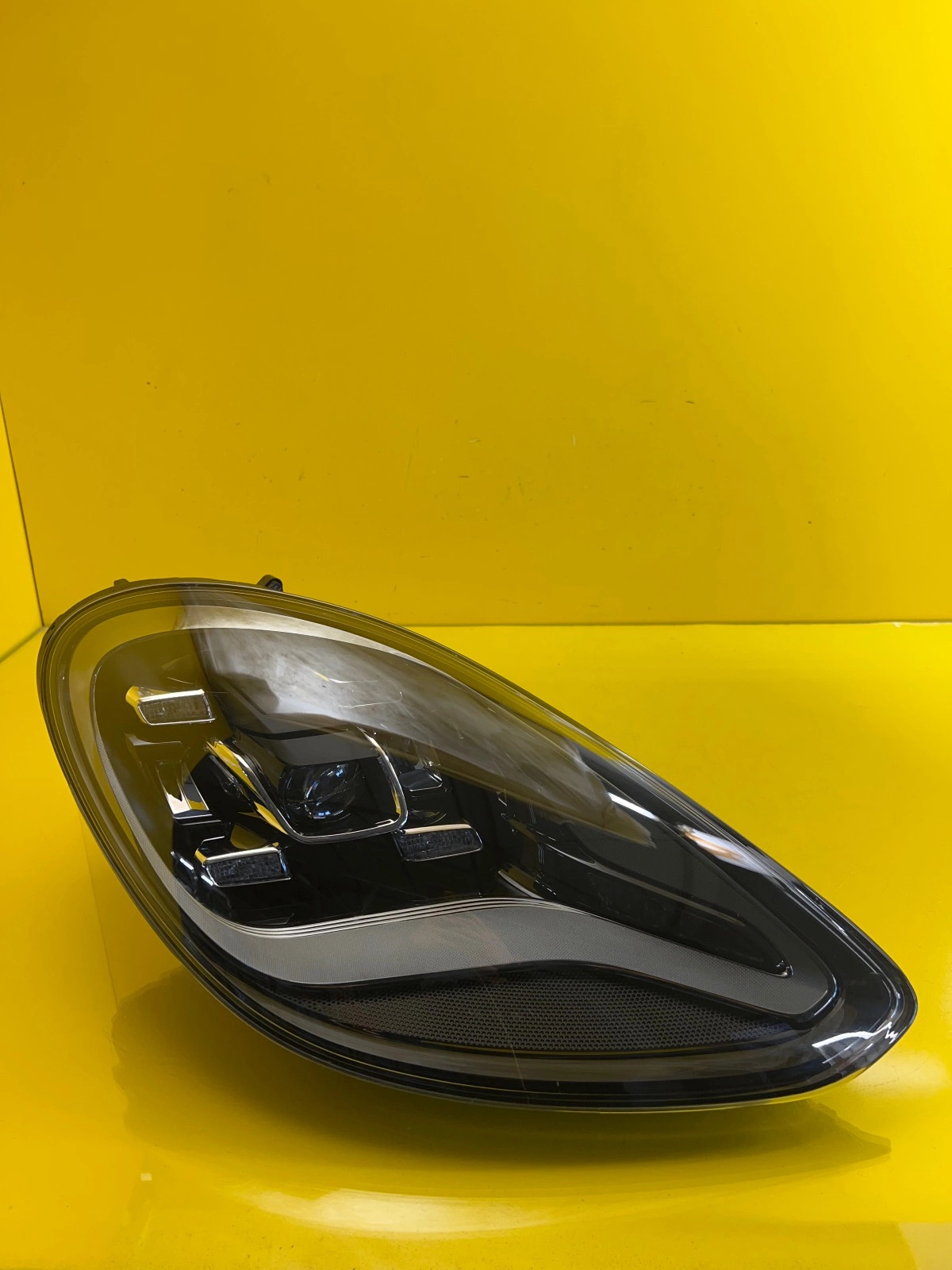 Reflektor Lampa Prawa Porsche Panamera II 971941034K Autolamps Reflektor Lampa Prawa Porsche Panamera II 971941034K