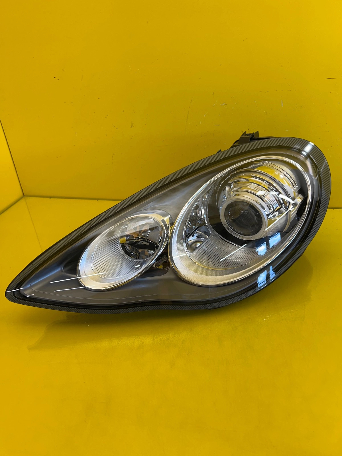 Reflektor Lampa lewa Porsche Panamera 970 09- Xenon 97063105705 Autolamps Reflektor Lampa lewa Porsche Panamera 970 09- Xenon 97063105705