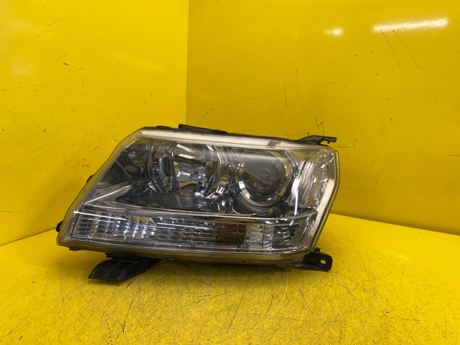 Reflektor Lampa Lewa Suzuki Vitara II 2005-2012 Zwykła Autolamps Reflektor Lampa Lewa Suzuki Vitara II 2005-2012 Zwykła
