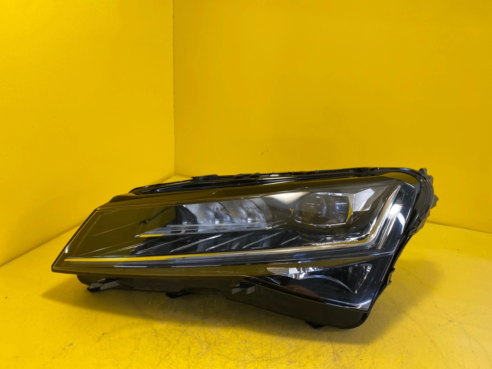 Reflektor Lampa Lewa SKODA SUPERB 3 B8 LIFT 2019- FULL LED Autolamps Reflektor Lampa Lewa SKODA SUPERB 3 B8 LIFT 2019- FULL LED