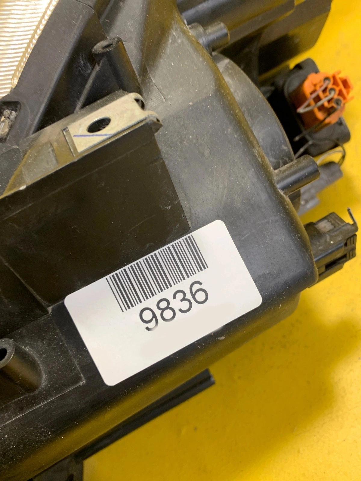 Reflektor Lampa Prawa MAZDA 5 CR19 2005-2008 Autolamps 3 Reflektor Lampa Prawa MAZDA 5 CR19 2005-2008