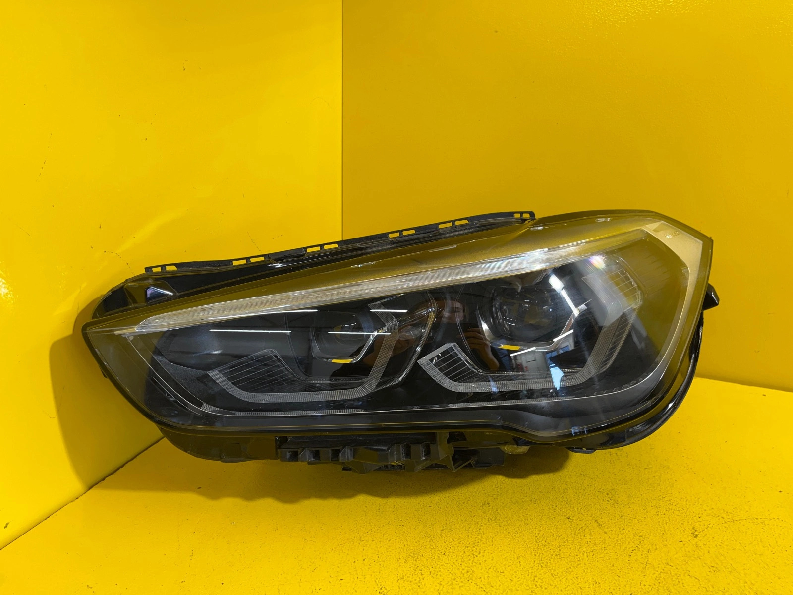 Reflektor LAMPA LEWA BMW X1 F48 LCI FULL LED 5A01171-02 Autolamps Reflektor LAMPA LEWA BMW X1 F48 LCI FULL LED 5A01171-02