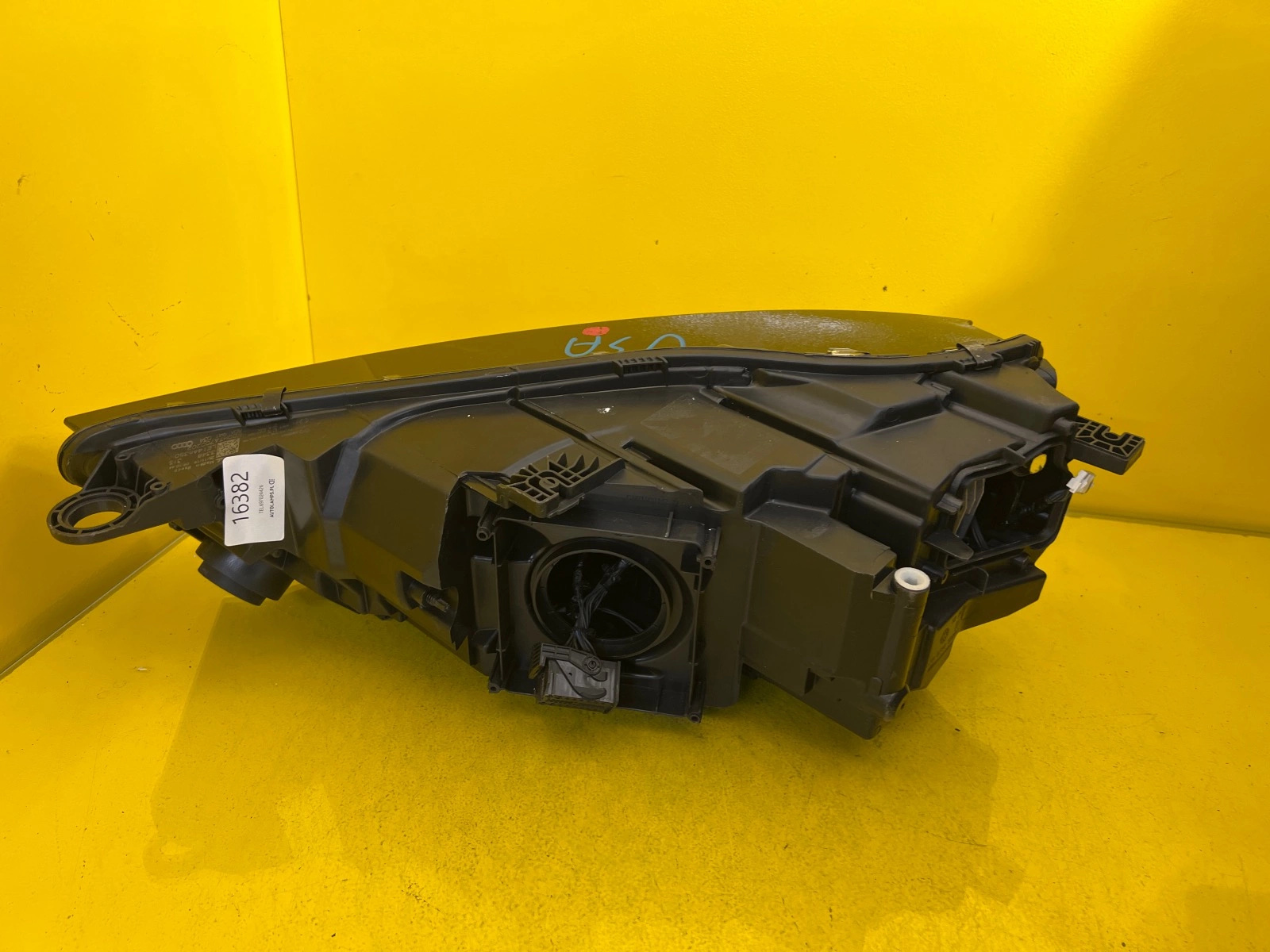 Reflektor Lampa Prawa Audi Q5 80A 16+ Full Led 80A941034 USA Autolamps 3 Reflektor Lampa Prawa Audi Q5 80A 16+ Full Led 80A941034 USA