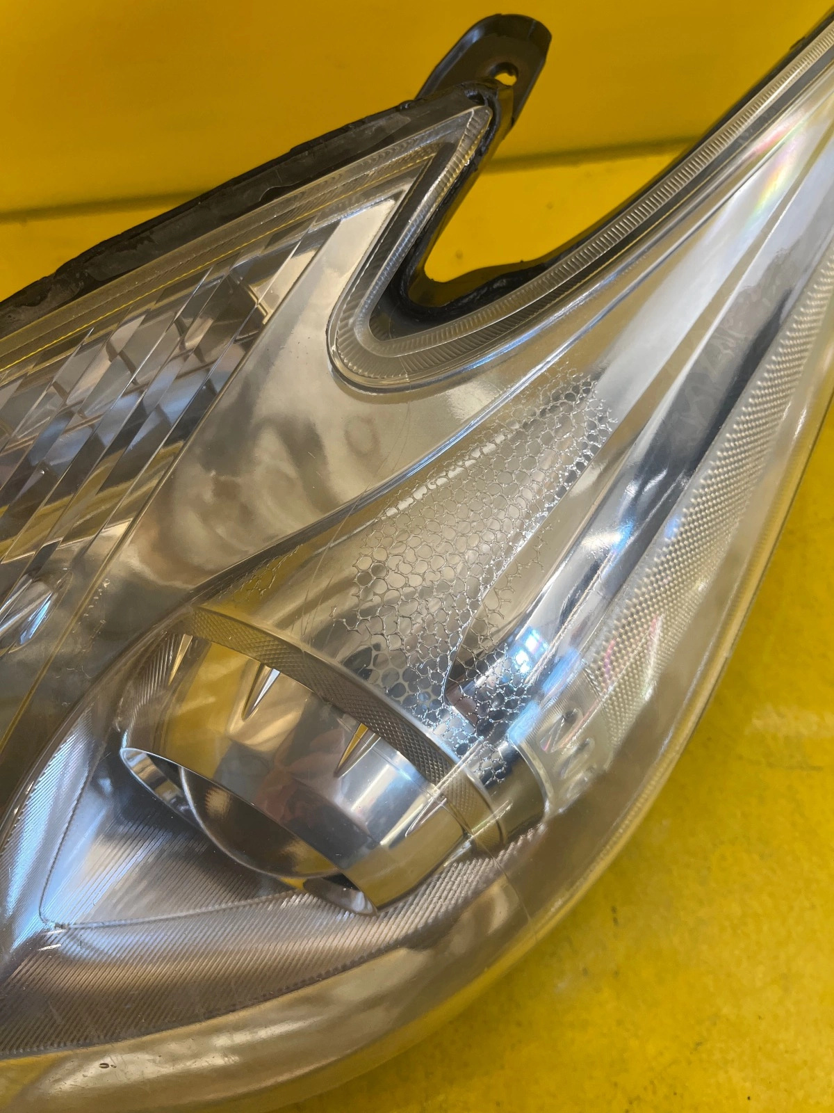 Reflektor Lampa Lewa TOYOTA PRIUS III 09-14 Autolamps 4 Reflektor Lampa Lewa TOYOTA PRIUS III 09-14