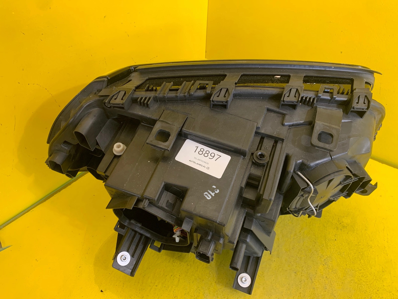 Reflektor Lampa Lewa BMW X3 E83 XENON skrętny Autolamps 2 Reflektor Lampa Lewa BMW X3 E83 XENON skrętny