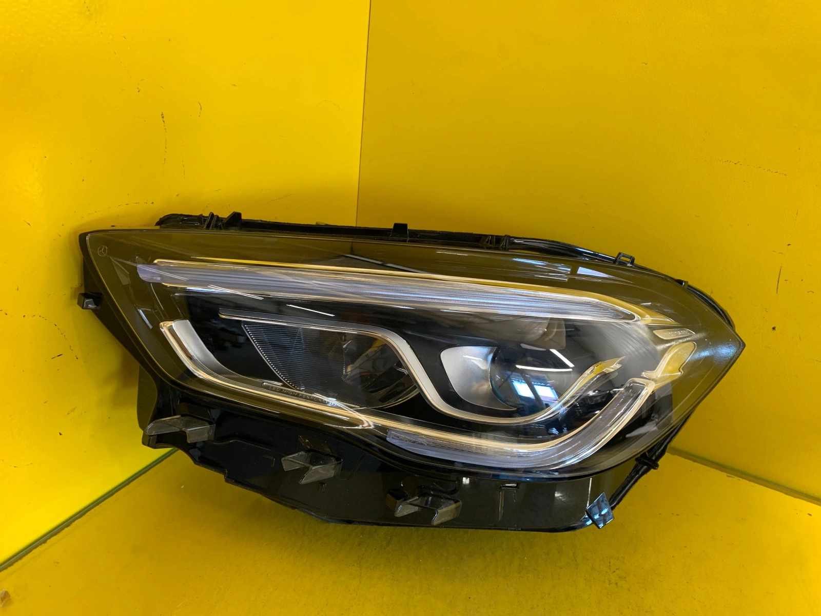 Reflektor Lampa Lewa Mercedes GLA W247 Full Led A2479066301 Autolamps Reflektor Lampa Lewa Mercedes GLA W247 Full Led A2479066301