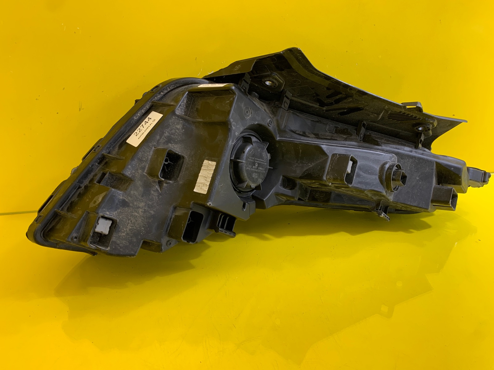 Reflektor Lampa Prawa Hyundai Tucson IV N line 92208N7400 Autolamps 4 Reflektor Lampa Prawa Hyundai Tucson IV N line 92208N7400