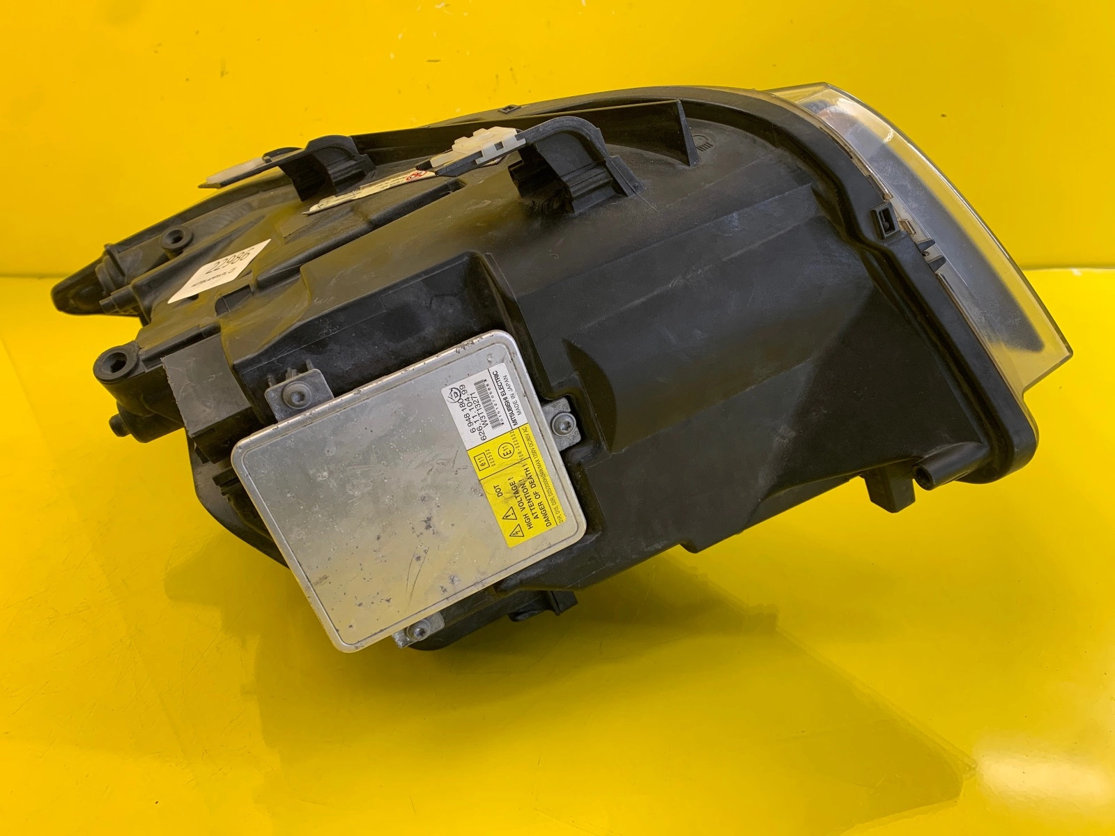 Reflektor Lampa Lewa BMW 3 E90 E91 Bi-Xenon Nieskrętna Autolamps 3 Reflektor Lampa Lewa BMW 3 E90 E91 Bi-Xenon Nieskrętna