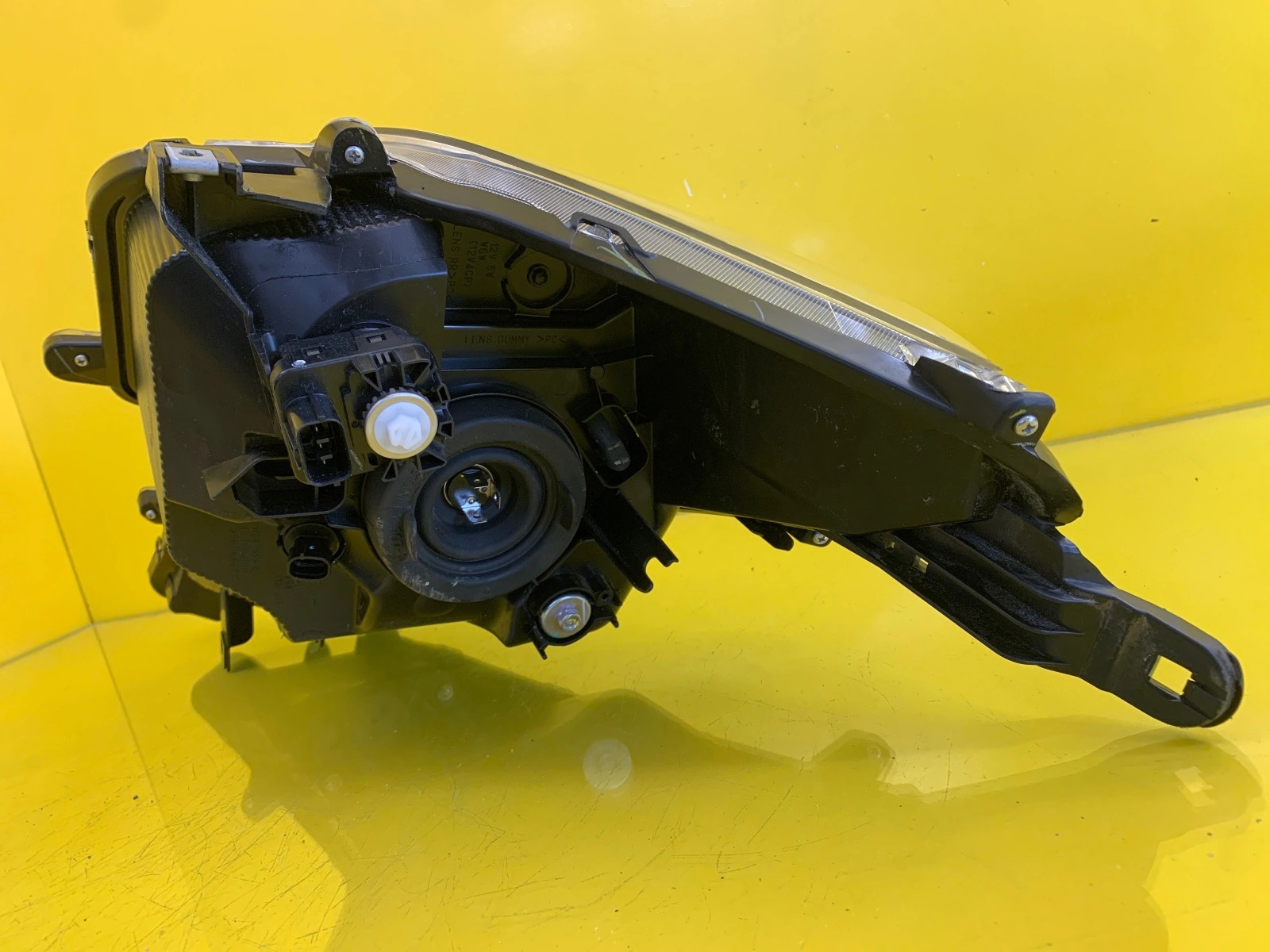 Reflektor Lampa Lewa Przednia Mitsubischi Space Star I Lift Autolamps 7 Reflektor Lampa Lewa Przednia Mitsubischi Space Star I Lift