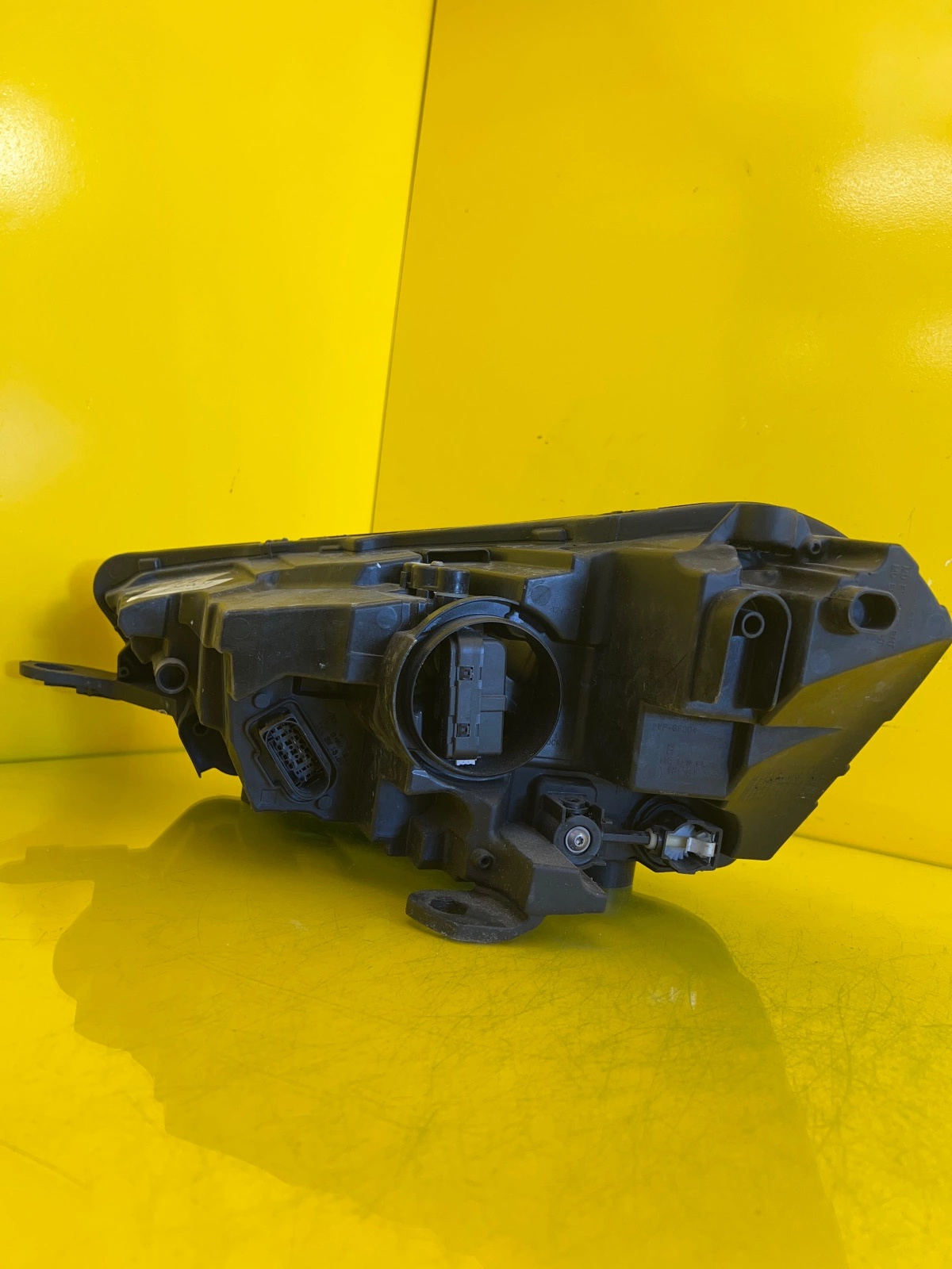 Reflektor Lampa Prawa Skoda Fabia 4 IV Full Led 6VB941016 Autolamps 4 Reflektor Lampa Prawa Skoda Fabia 4 IV Full Led 6VB941016