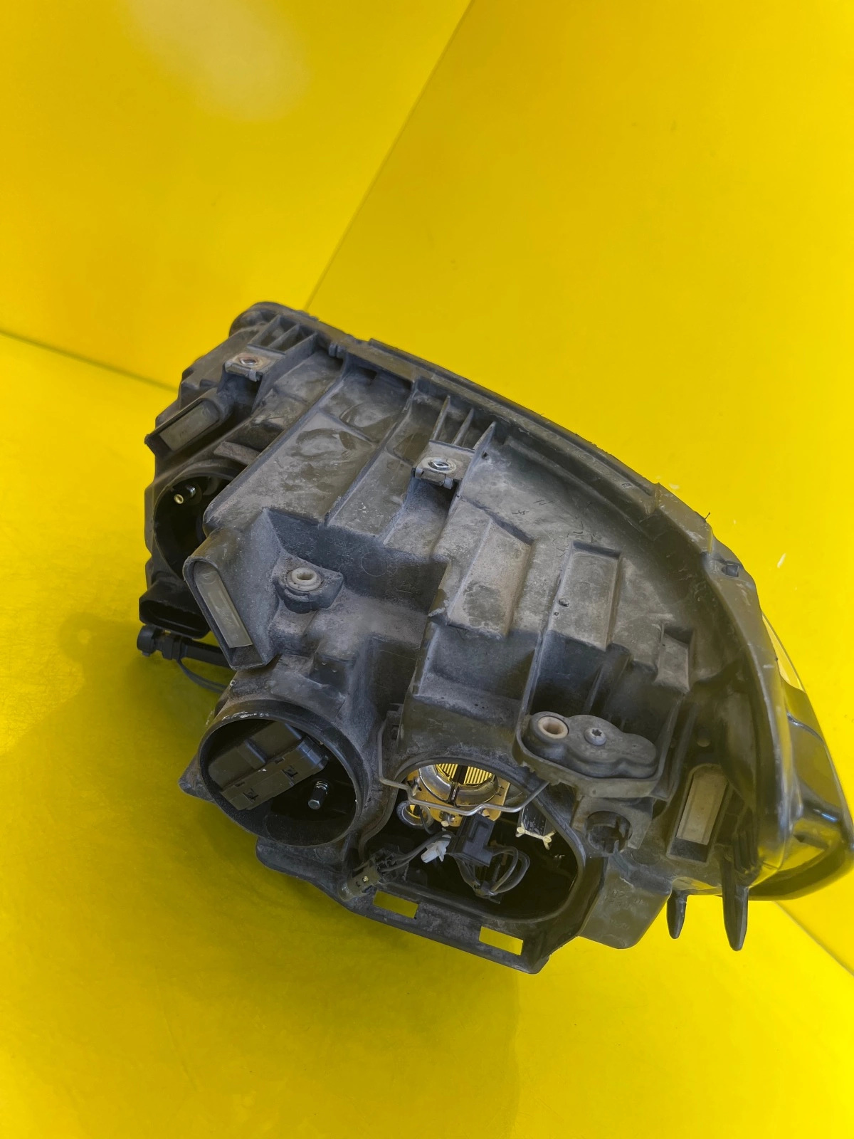 Reflektor Lampa Prawa Przednia VW T6 Transporter 7E 15- 7E1941006 Autolamps 5 Reflektor Lampa Prawa Przednia VW T6 Transporter 7E 15- 7E1941006