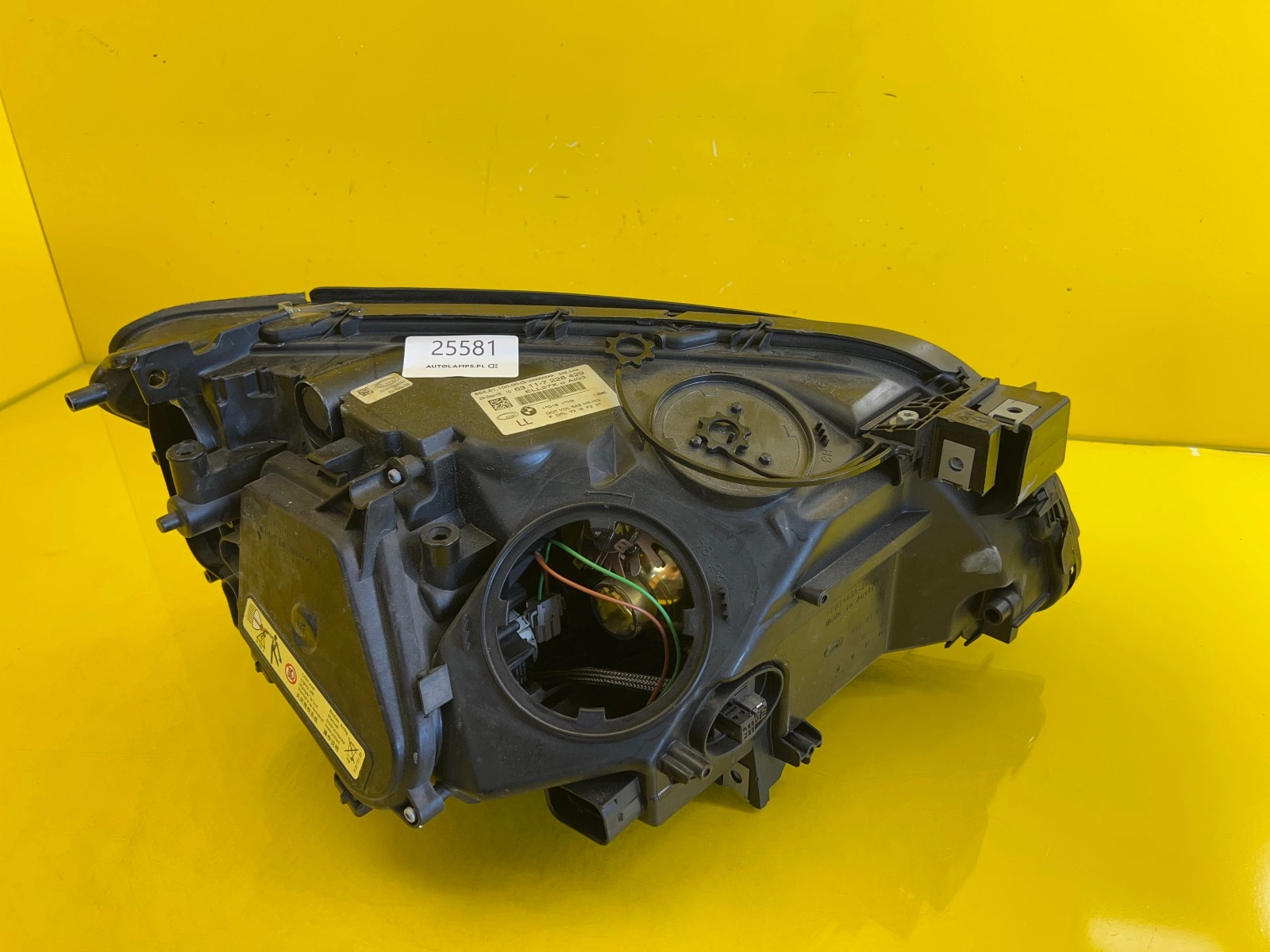 Reflektor Lampa Lewa BMW 7 F01 F02 Bi-Xenon 2008- 7228429 Autolamps 3 Reflektor Lampa Lewa BMW 7 F01 F02 Bi-Xenon 2008- 7228429