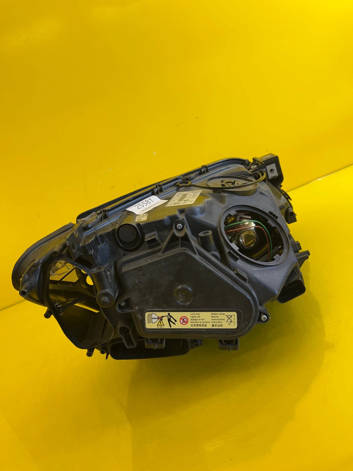 Reflektor Lampa Lewa BMW 7 F01 F02 Bi-Xenon 2008- 7228429 Autolamps 4 Reflektor Lampa Lewa BMW 7 F01 F02 Bi-Xenon 2008- 7228429