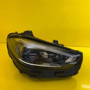 Reflektor Lampa Prawa Mercedes C Klasa W206 A2069065404 Digital Light