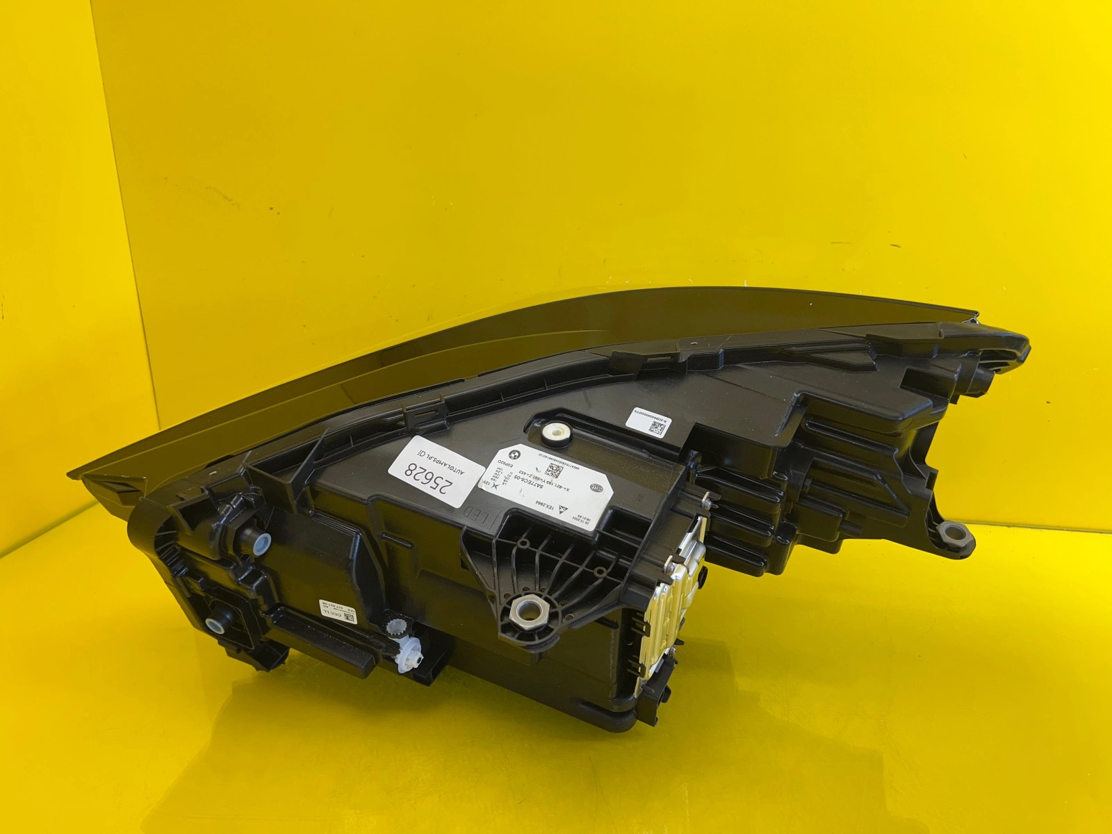 Reflektor Lampa Prawa BMW X2 U10 Full Led 5A77EC6-05 Autolamps 3 Reflektor Lampa Prawa BMW X2 U10 Full Led 5A77EC6-05