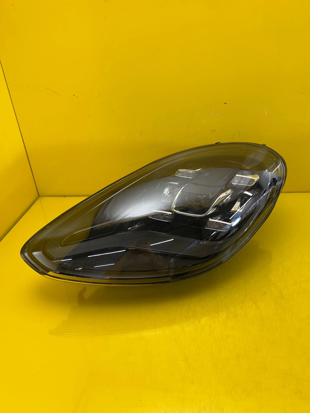 Reflektor Lampa Lewa Porsche Panamera II 971 Full Led 971941031G Autolamps Reflektor Lampa Lewa Porsche Panamera II 971 Full Led 971941031G