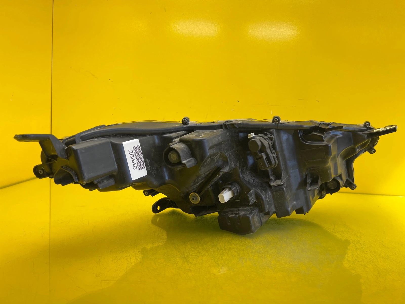 Reflektor Lampa Prawa Toyota Yaris IV 4 Full Led K0-8 Autolamps 4 Reflektor Lampa Prawa Toyota Yaris IV 4 Full Led K0-8